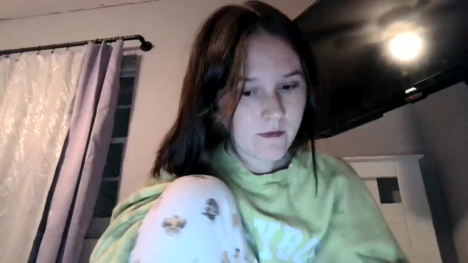 Gallery image thumbnail from nic0lex's myfreecams stream on, 11/22/2024, 07:39 image 2 of 20
