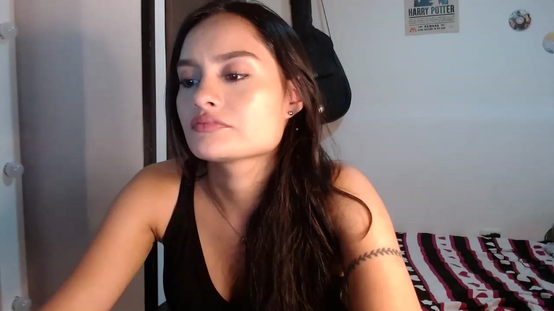 Gallery image thumbnail from nicollemiler's myfreecams stream on, 12/26/2022, 01:53 image 19 of 20