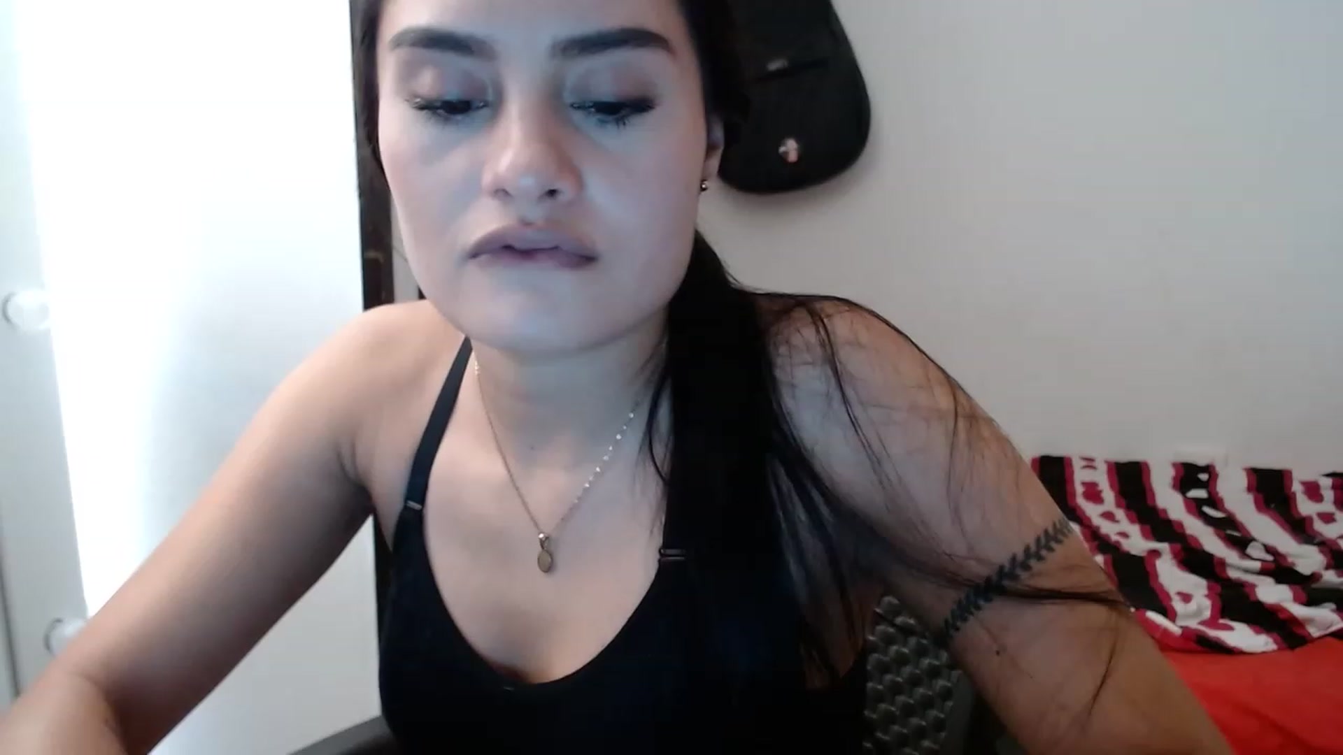 Gallery image thumbnail from nicollemiler's myfreecams stream on, 12/27/2022, 20:59 image 8 of 20