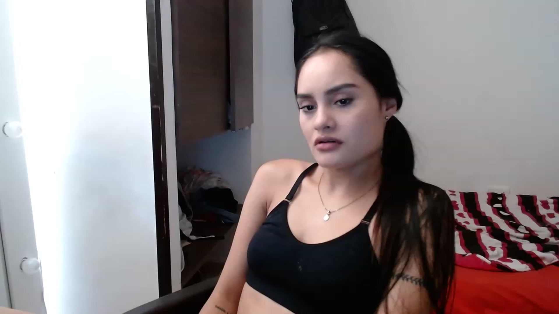 Gallery image thumbnail from nicollemiler's myfreecams stream on, 12/27/2022, 20:59 image 5 of 20