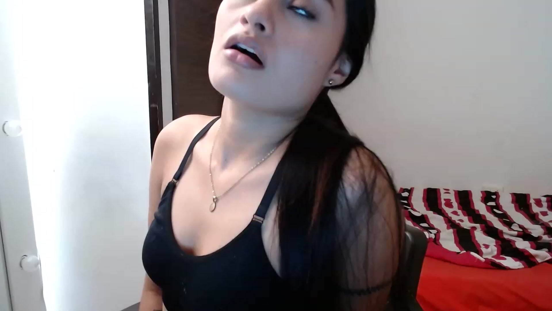 Gallery image thumbnail from nicollemiler's myfreecams stream on, 12/27/2022, 20:59 image 7 of 20