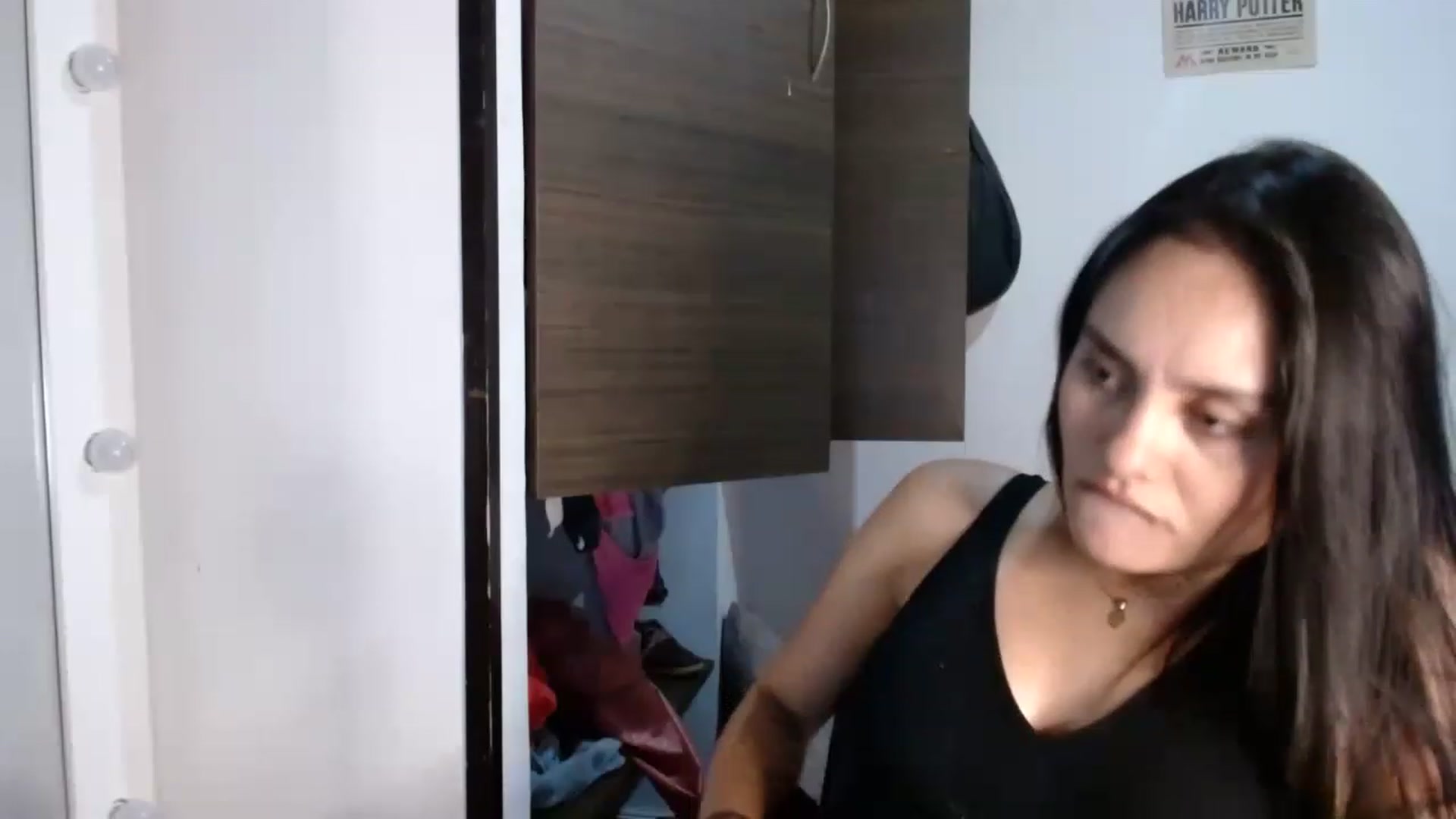 Gallery image thumbnail from nicollemiler's myfreecams stream on, 01/19/2023, 06:51 image 18 of 20