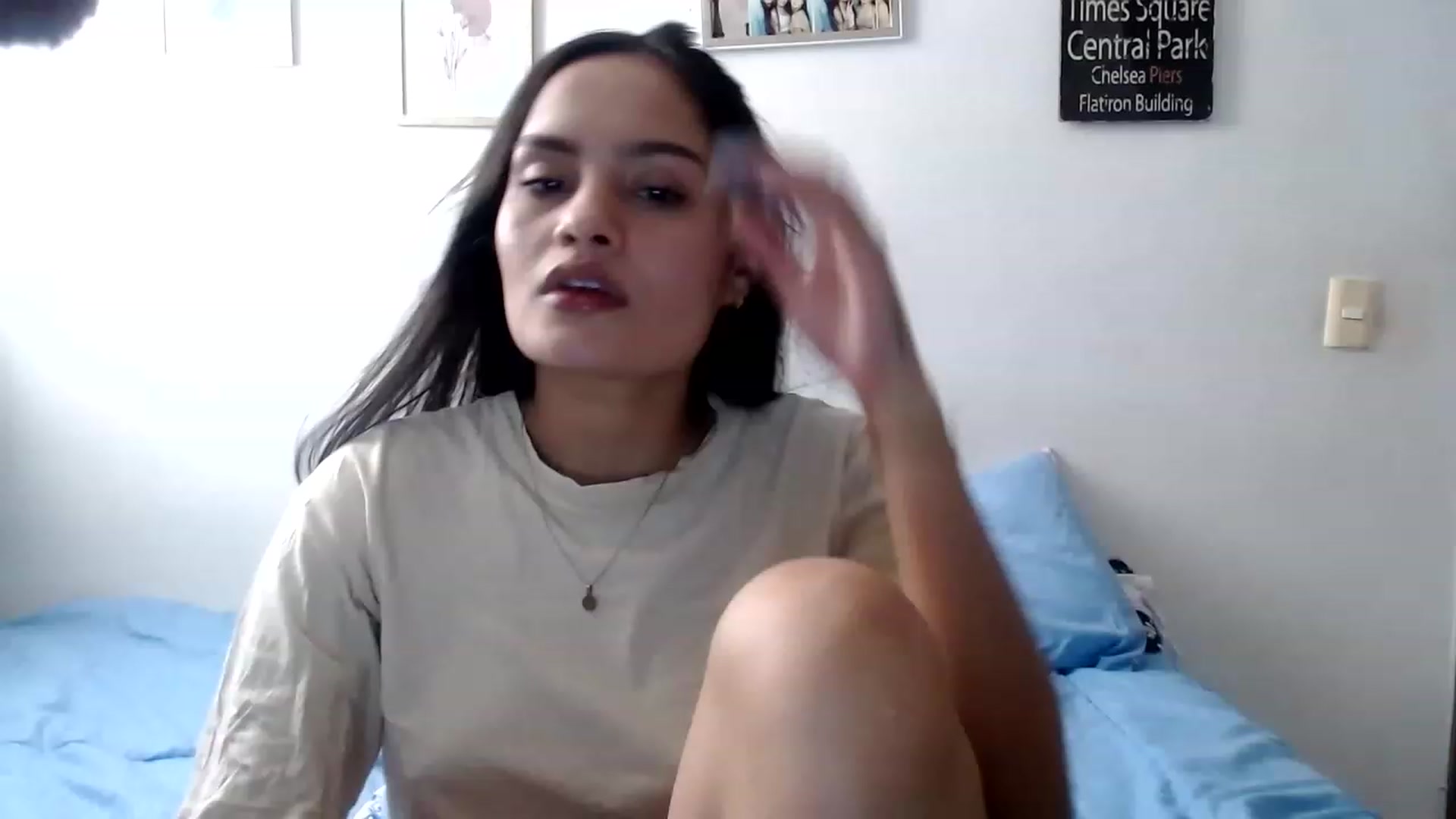 Gallery image thumbnail from nicollemiler's myfreecams stream on, 01/29/2023, 21:52 image 6 of 20