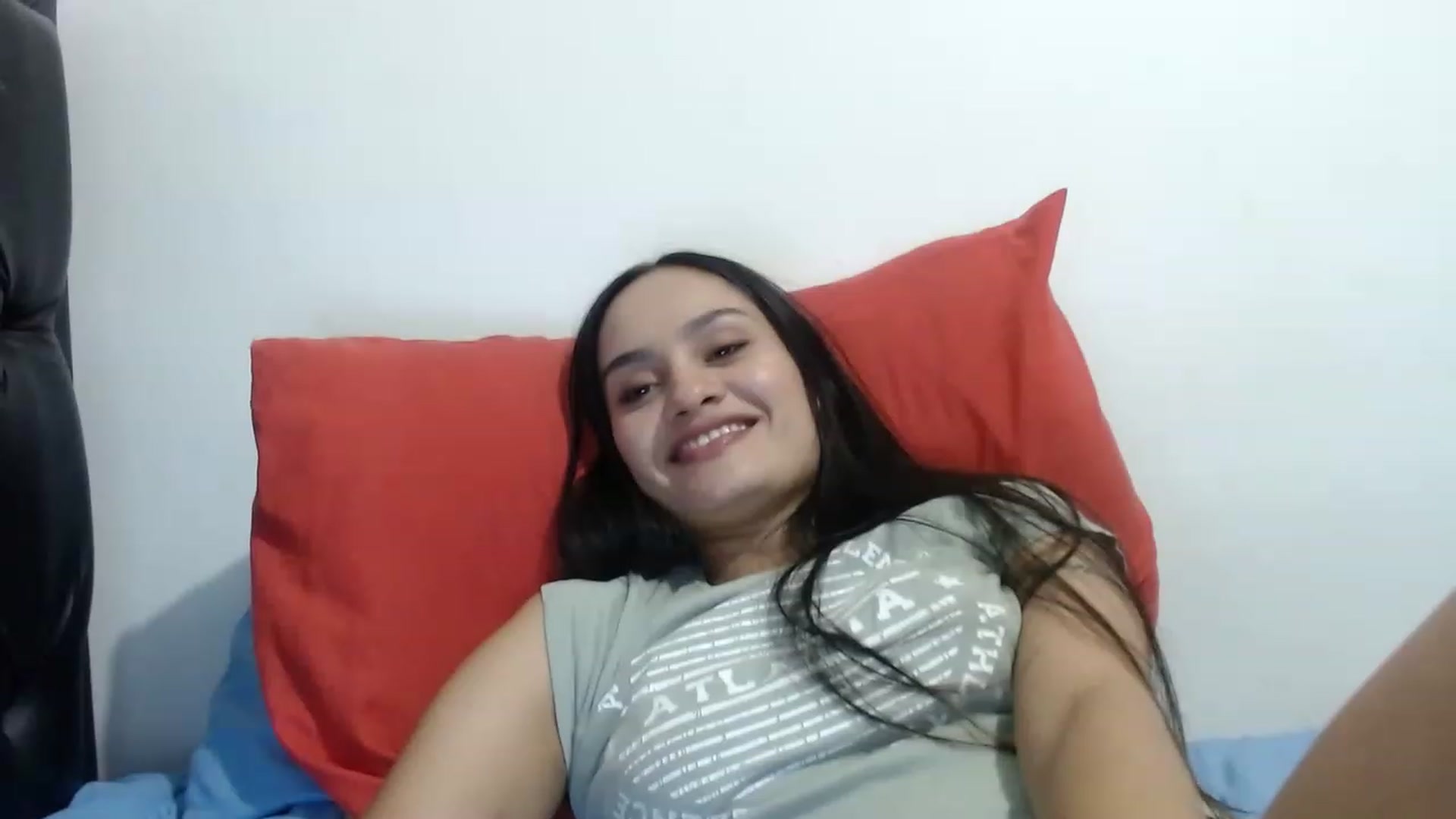 Gallery image thumbnail from nicollemiler's myfreecams stream on, 02/01/2023, 06:25 image 13 of 20