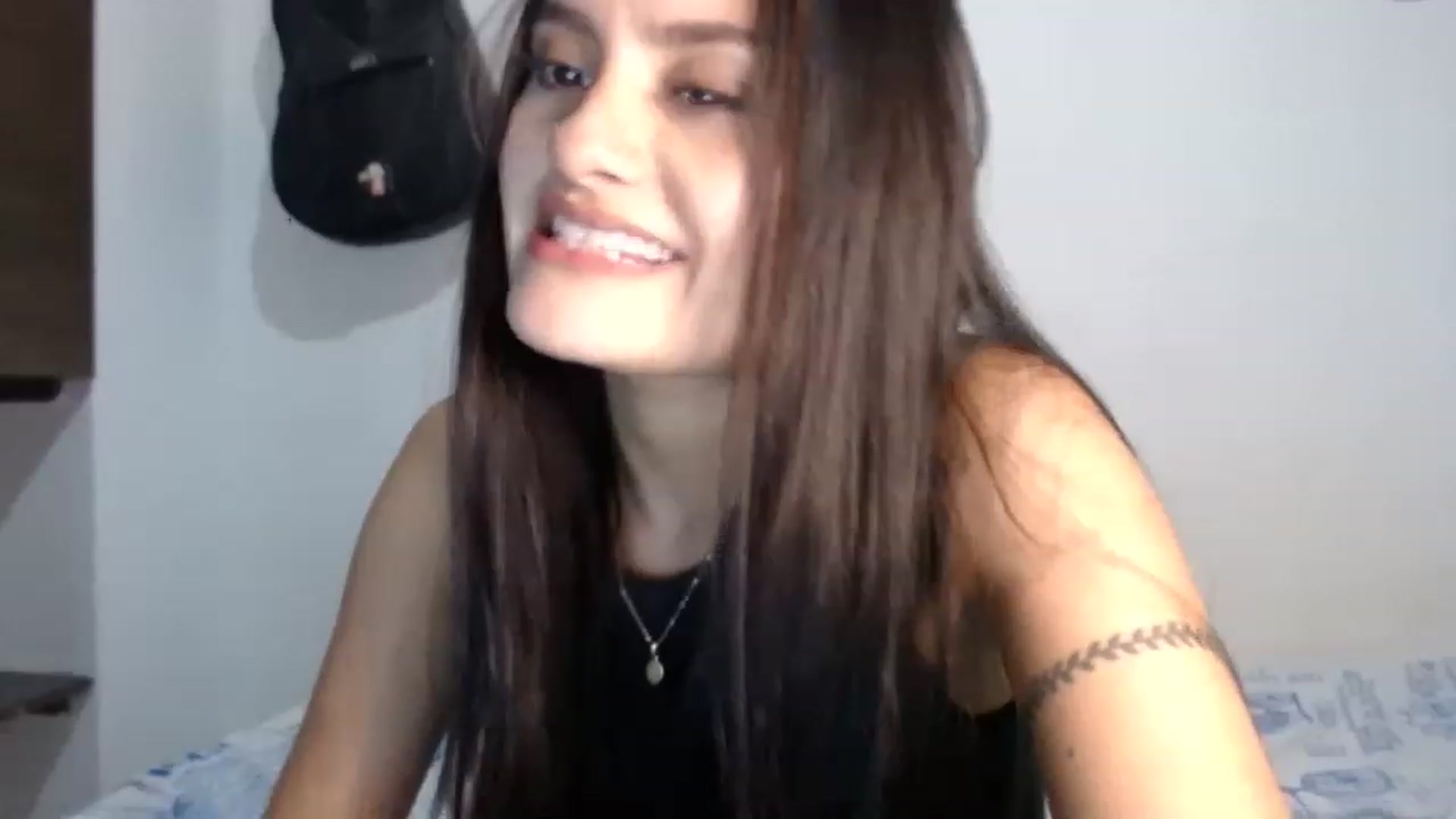Gallery image thumbnail from nicollemiler's myfreecams stream on, 02/08/2023, 06:24 image 2 of 20