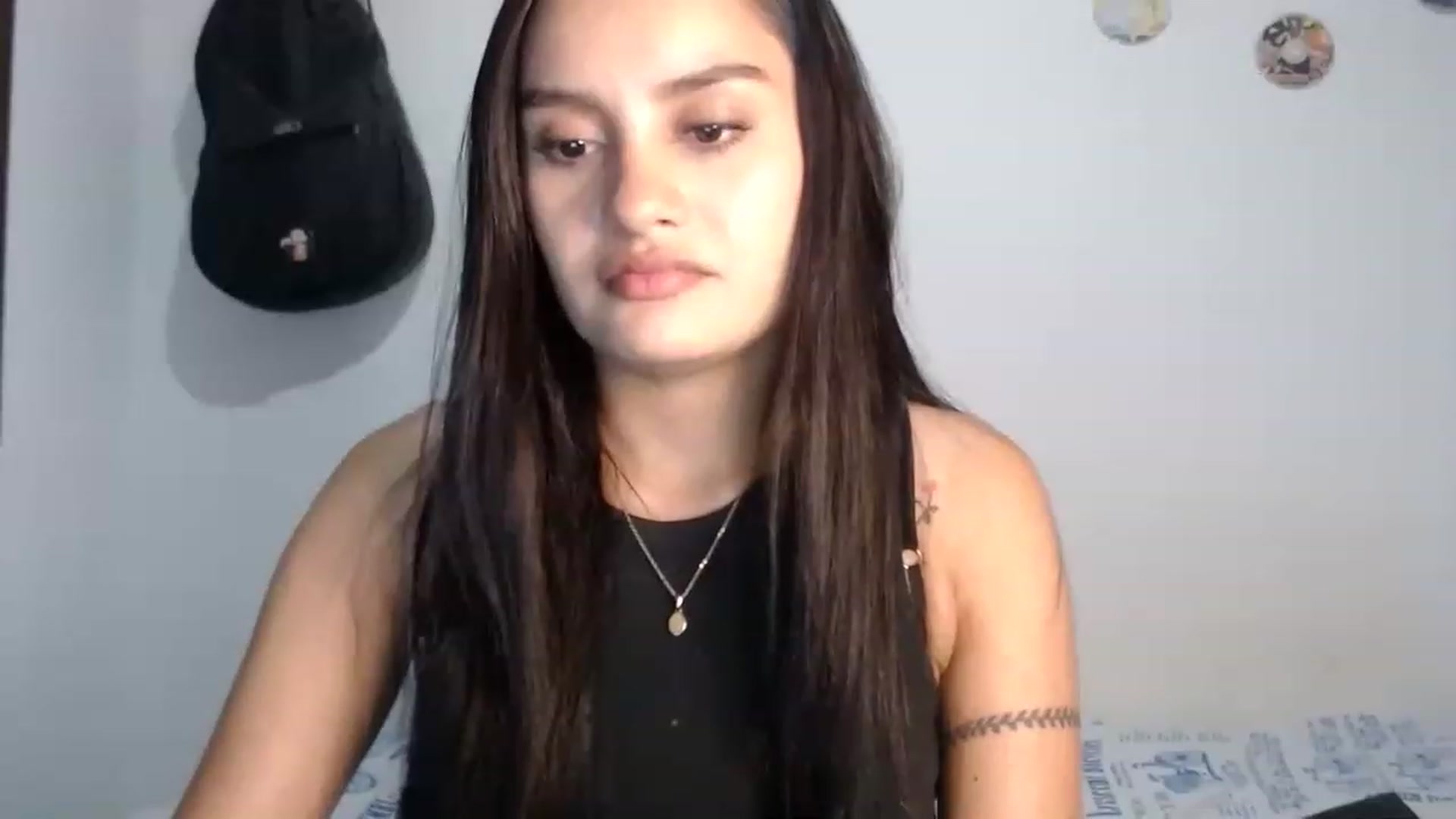 Gallery image thumbnail from nicollemiler's myfreecams stream on, 02/08/2023, 06:24 image 18 of 20