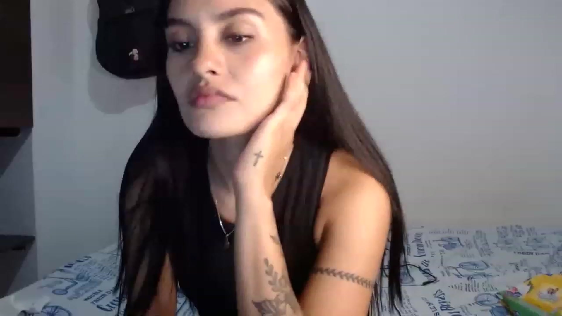 Gallery image thumbnail from nicollemiler's myfreecams stream on, 02/08/2023, 06:24 image 6 of 20