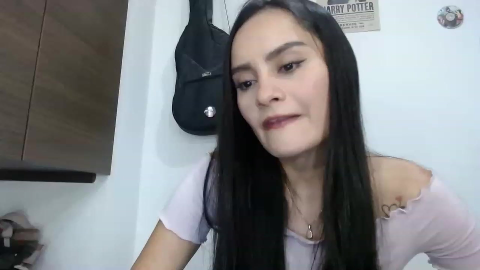 Gallery image thumbnail from nicollemiler's myfreecams stream on, 02/17/2023, 06:14 image 4 of 20