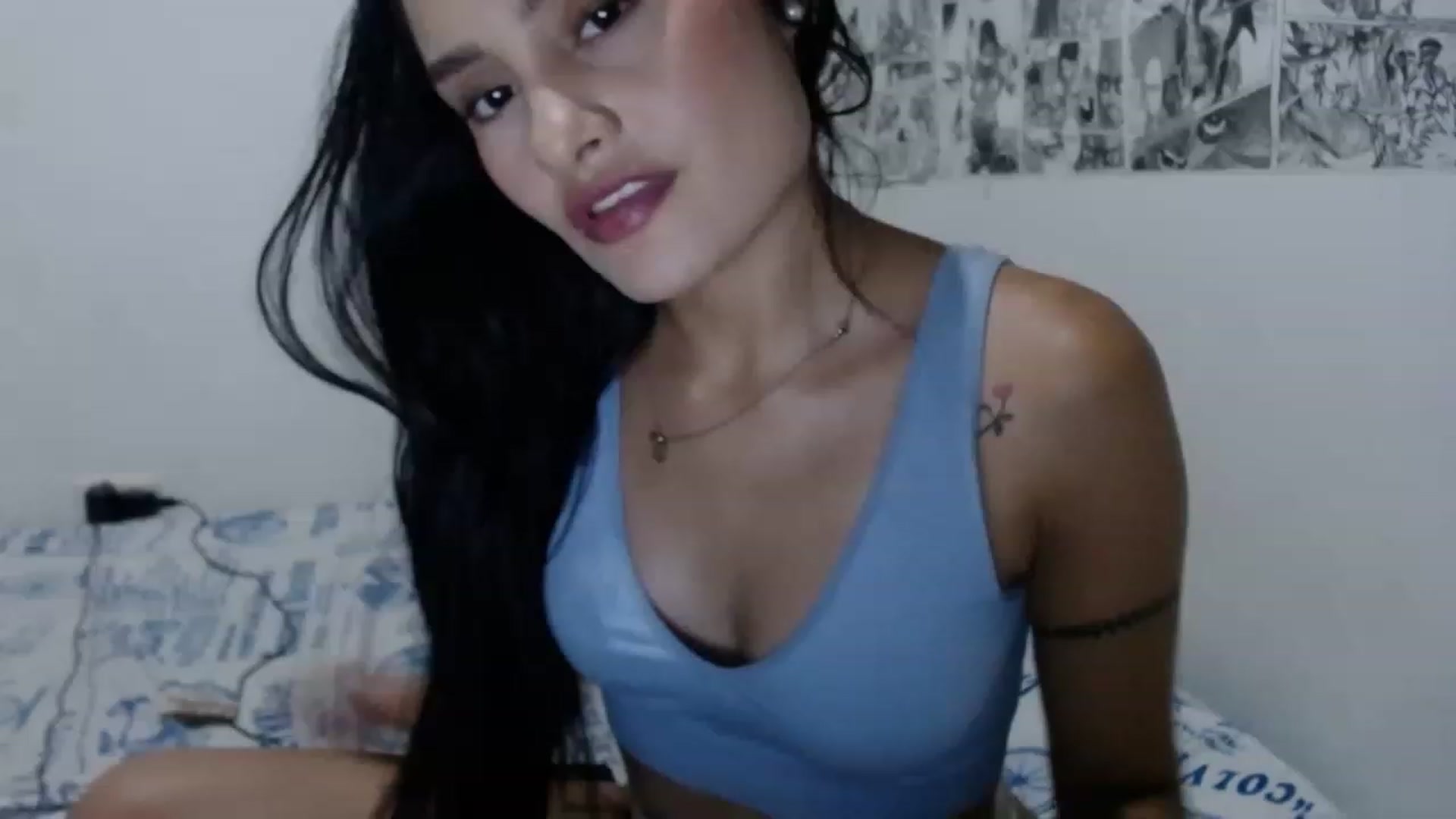Gallery image thumbnail from nicollemiler's myfreecams stream on, 03/01/2023, 07:41 image 18 of 20
