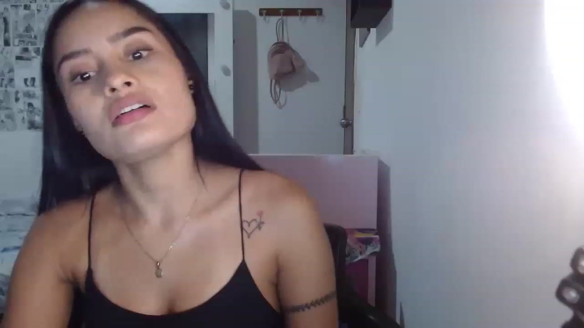 Gallery image thumbnail from nicollemiler's myfreecams stream on, 03/09/2023, 06:13 image 4 of 20