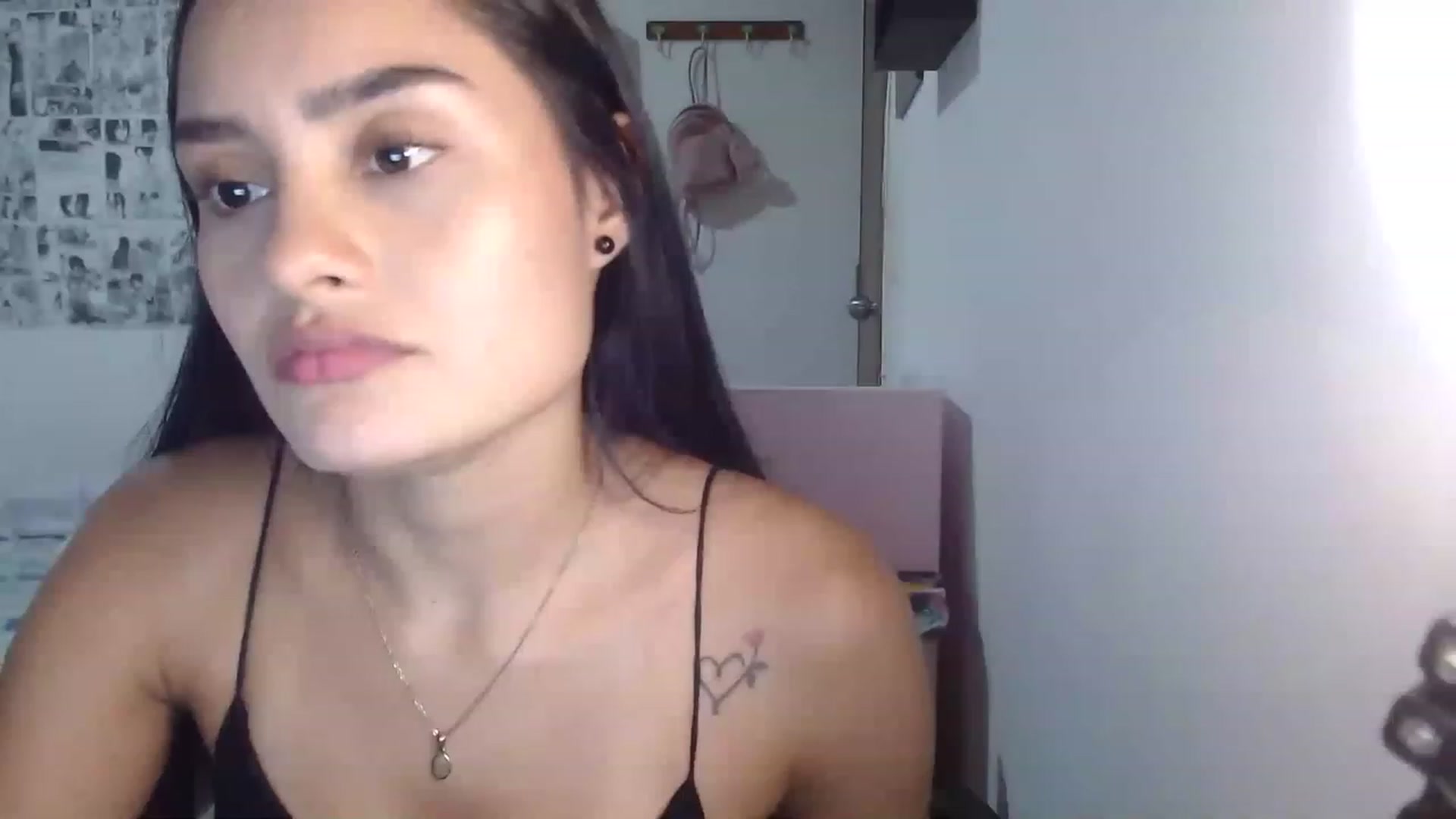 Gallery image thumbnail from nicollemiler's myfreecams stream on, 03/09/2023, 06:13 image 3 of 20