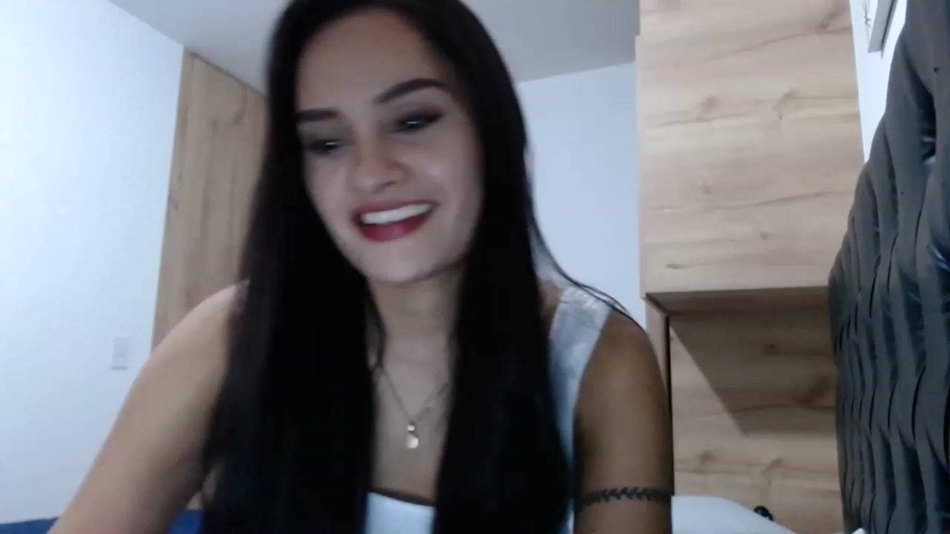 Gallery image thumbnail from nicollemiler's myfreecams stream on, 03/15/2023, 05:03 image 11 of 20