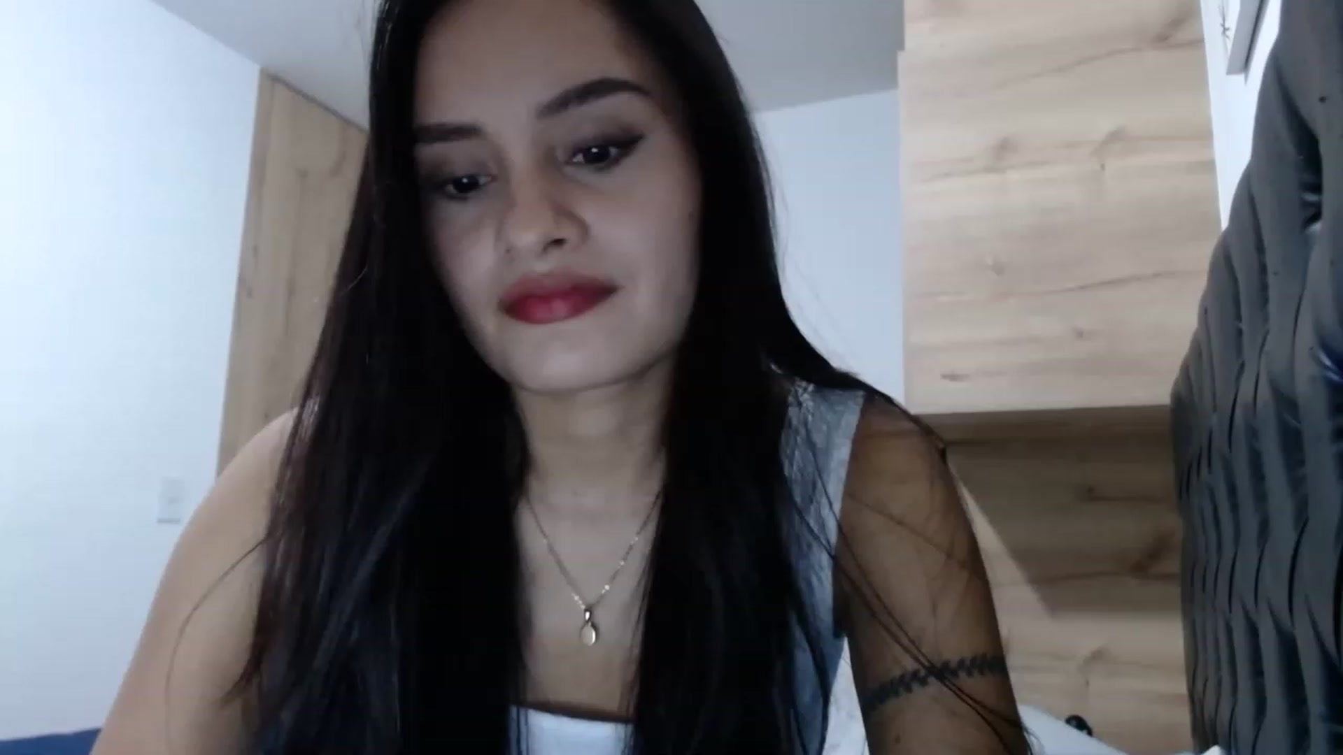 Gallery image thumbnail from nicollemiler's myfreecams stream on, 03/15/2023, 05:03 image 5 of 20