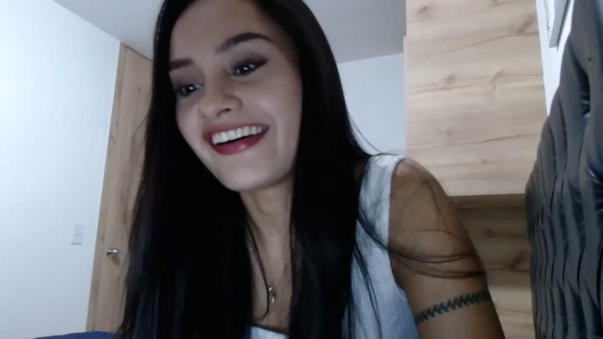 Gallery image thumbnail from nicollemiler's myfreecams stream on, 03/15/2023, 05:03 image 17 of 20