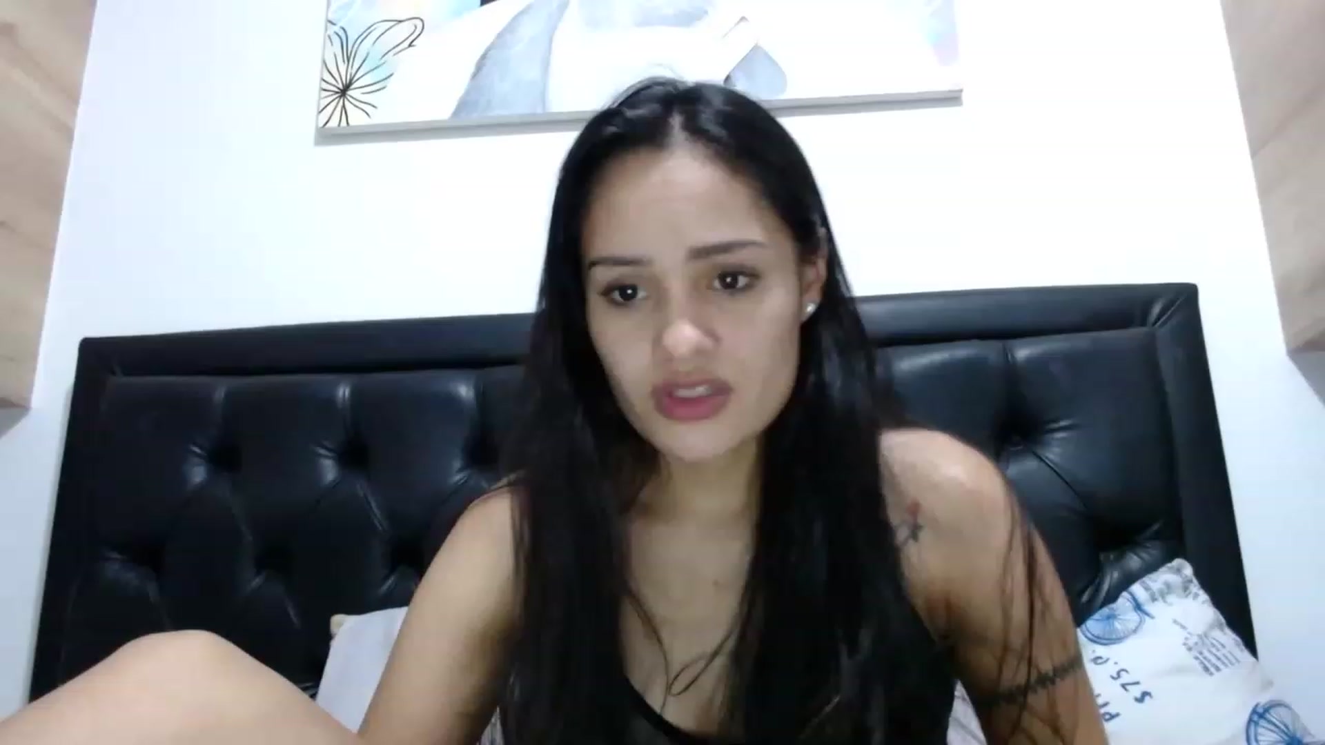 Gallery image thumbnail from nicollemiler's myfreecams stream on, 03/21/2023, 04:55 image 1 of 20