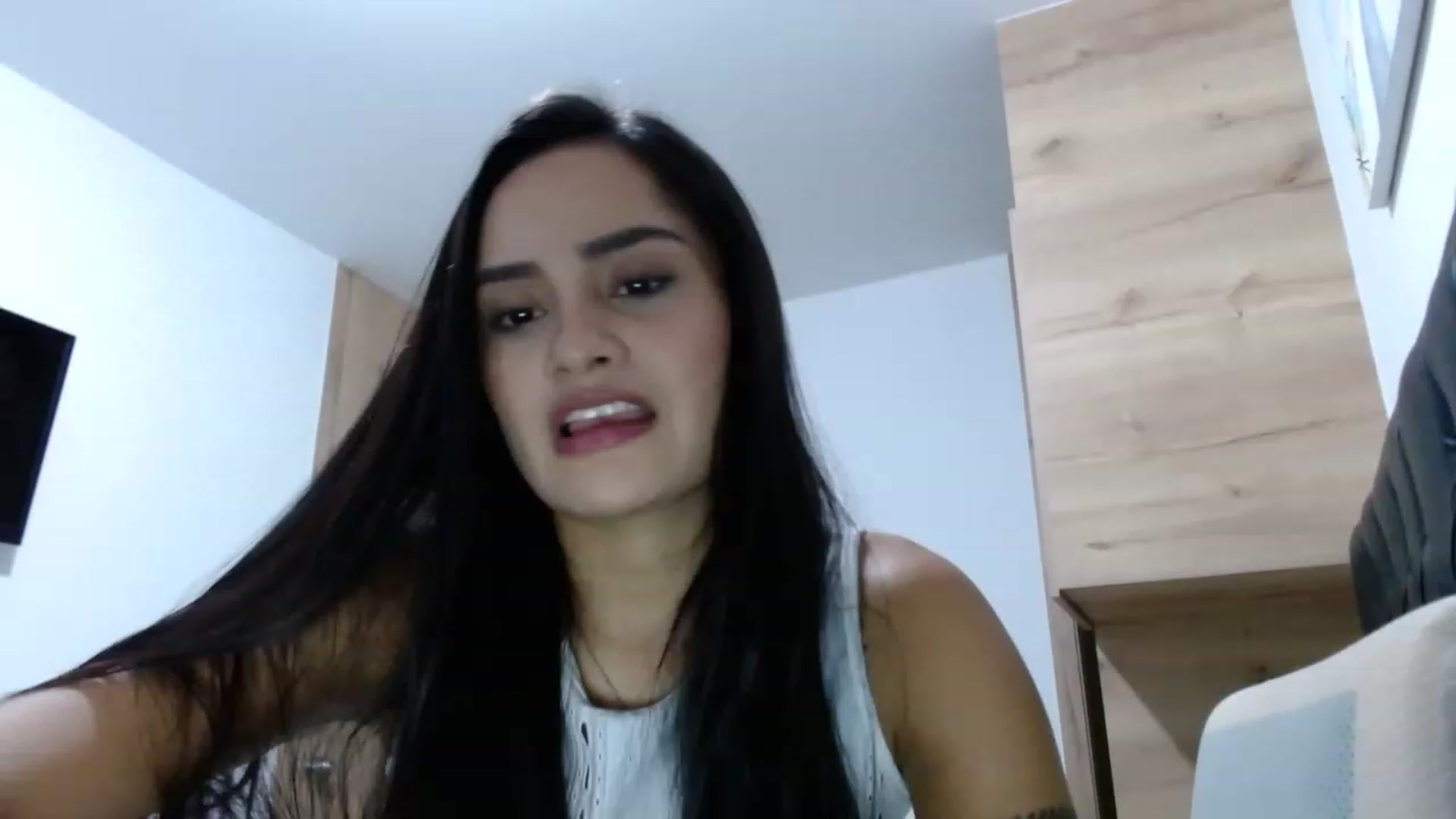 Gallery image thumbnail from nicollemiler's myfreecams stream on, 03/27/2023, 03:59 image 14 of 20