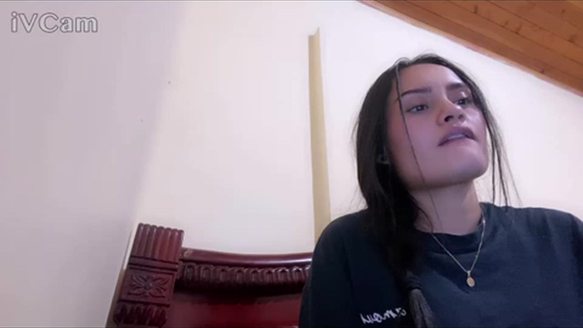 Gallery image thumbnail from nicollemiler's myfreecams stream on, 04/08/2023, 05:32 image 15 of 20