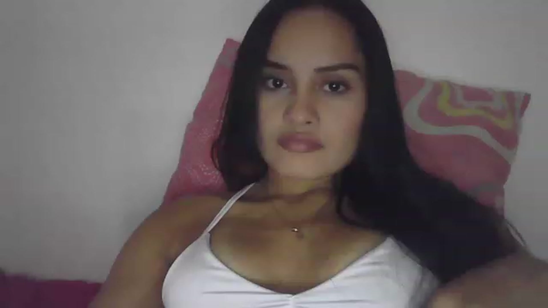Gallery image thumbnail from nicollemiler's myfreecams stream on, 04/12/2023, 06:34 image 2 of 20