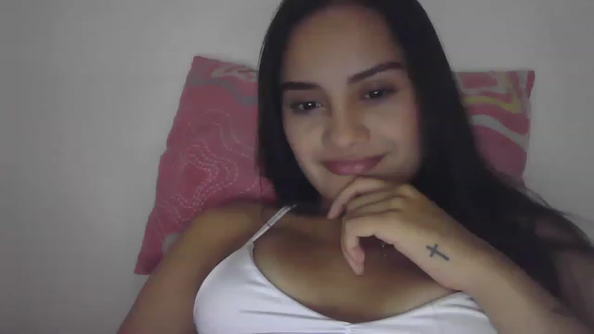 Gallery image thumbnail from nicollemiler's myfreecams stream on, 04/12/2023, 06:34 image 14 of 20