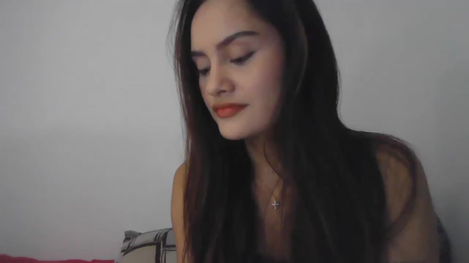 Gallery image thumbnail from nicollemiler's myfreecams stream on, 05/21/2023, 05:11 image 1 of 20