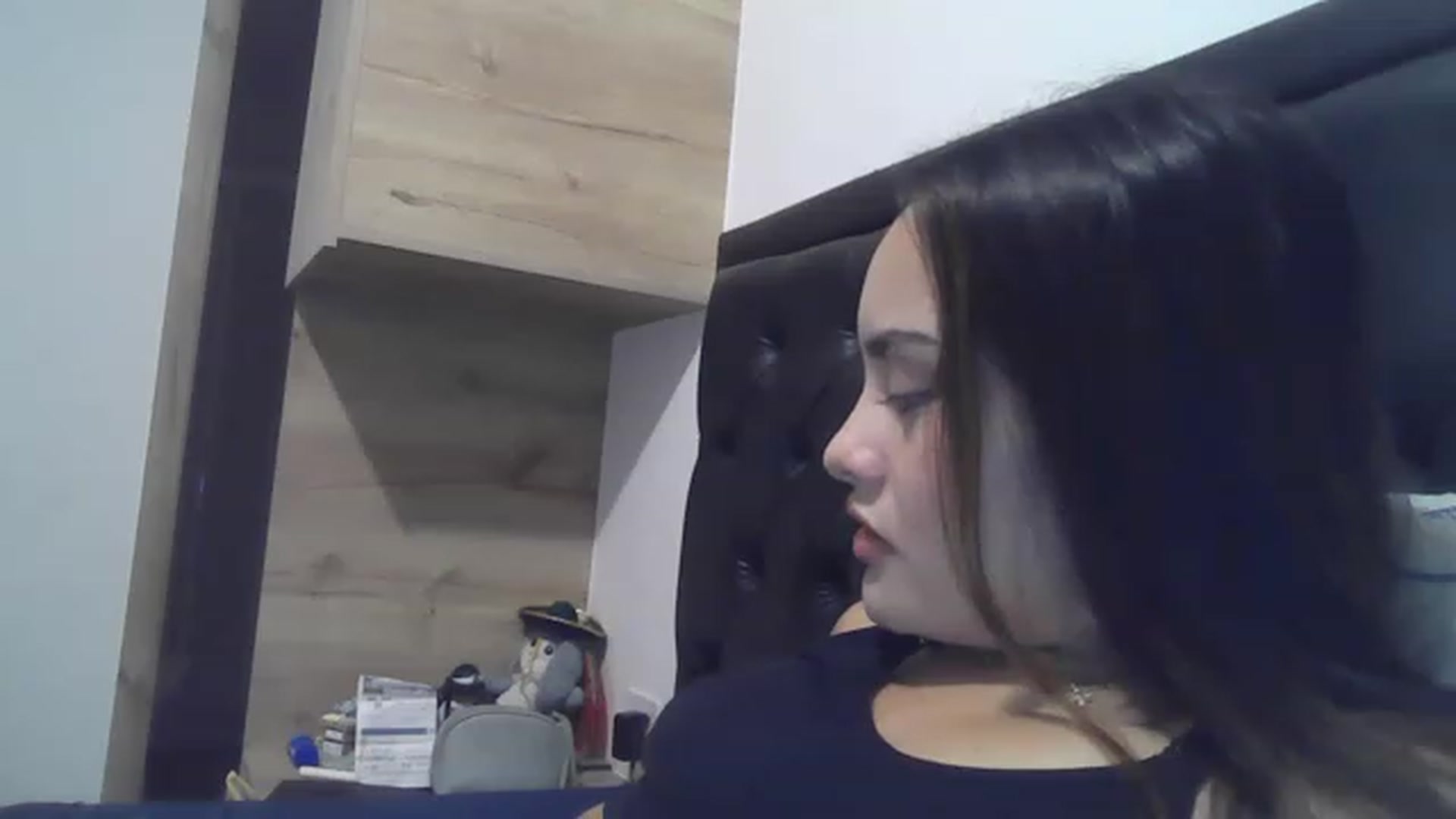 Gallery image thumbnail from nicollemiler's myfreecams stream on, 05/31/2023, 05:33 image 14 of 20
