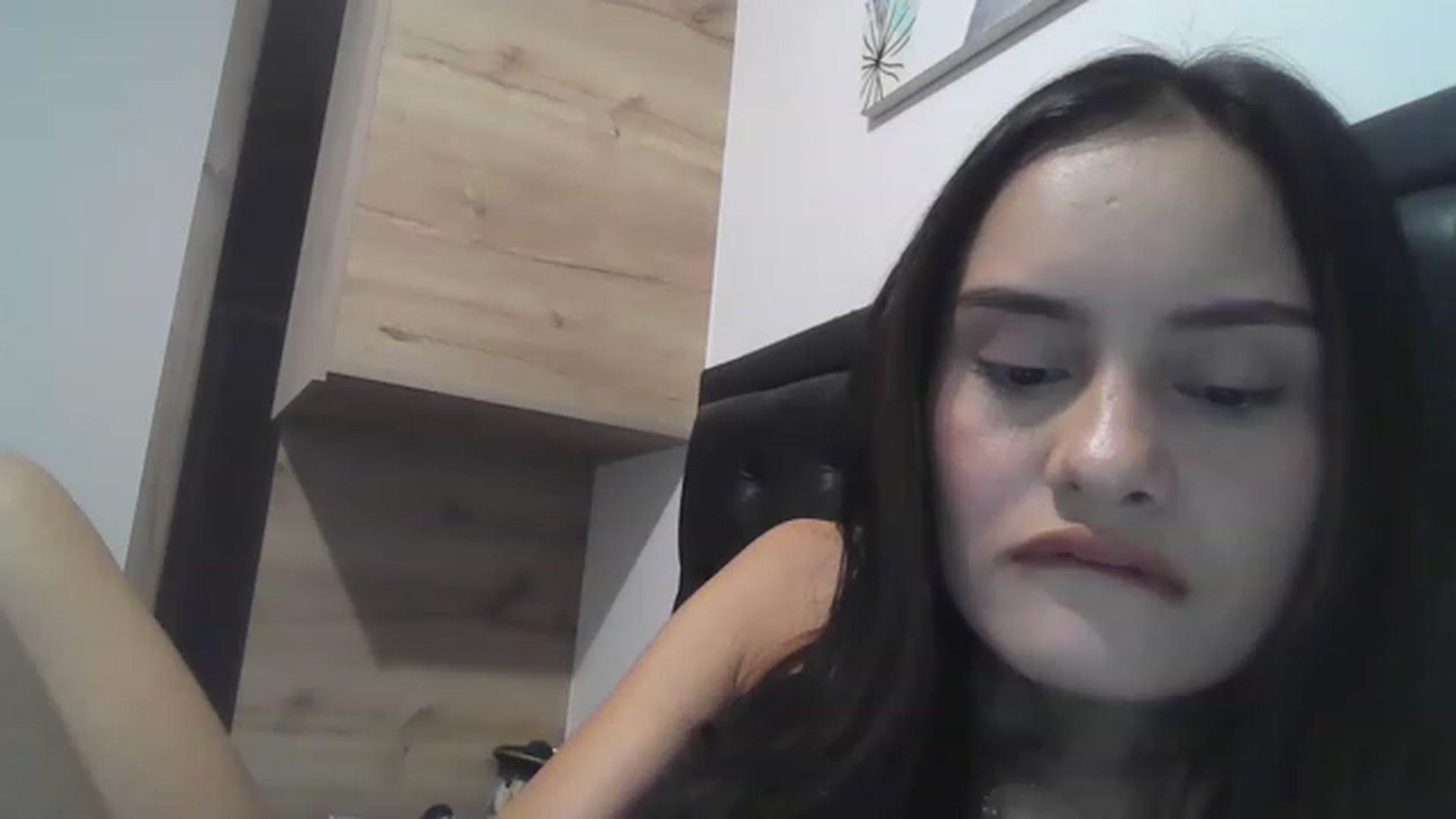 Gallery image thumbnail from nicollemiler's myfreecams stream on, 05/31/2023, 05:33 image 9 of 20
