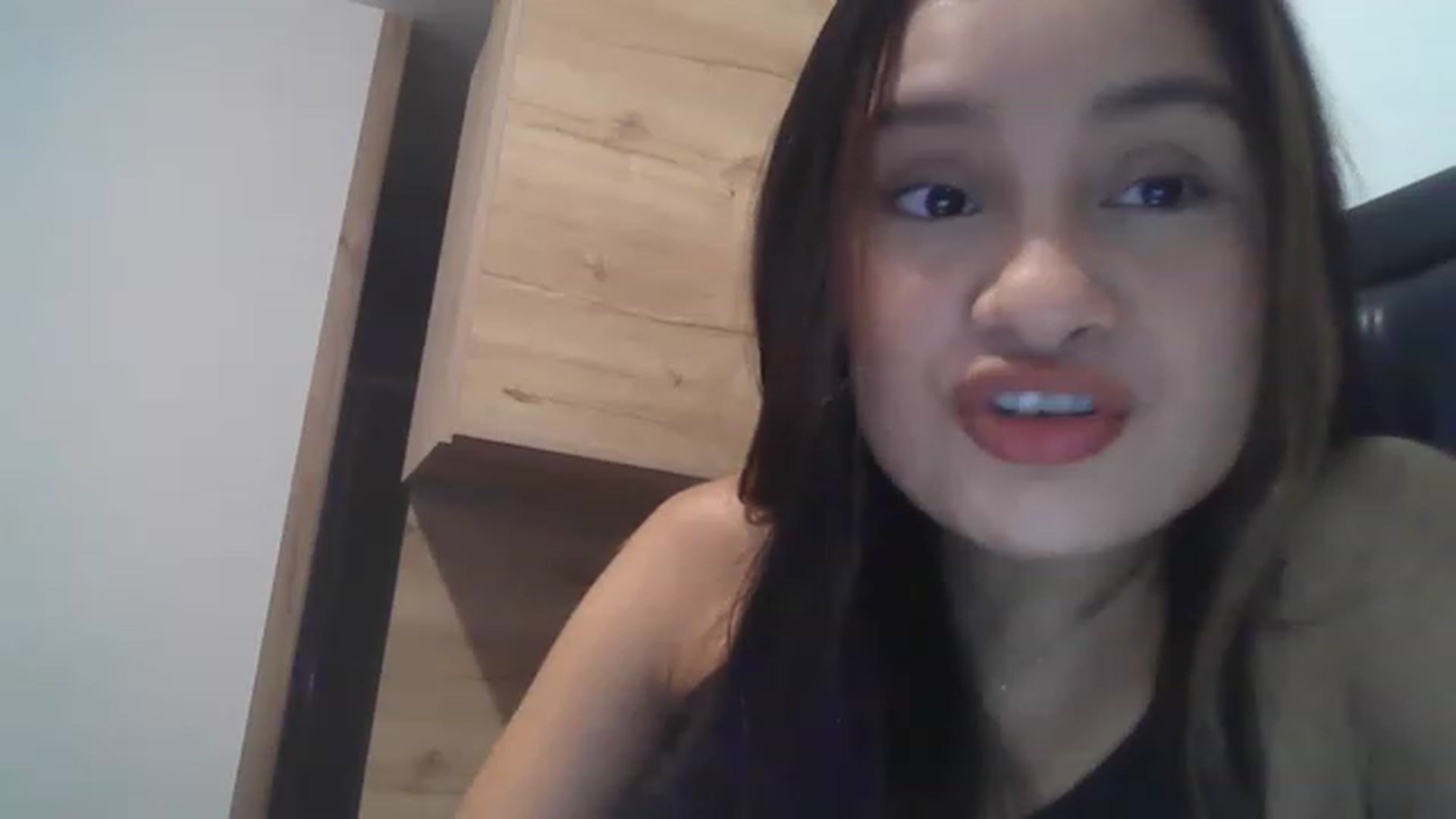 Gallery image thumbnail from nicollemiler's myfreecams stream on, 05/31/2023, 05:33 image 3 of 20