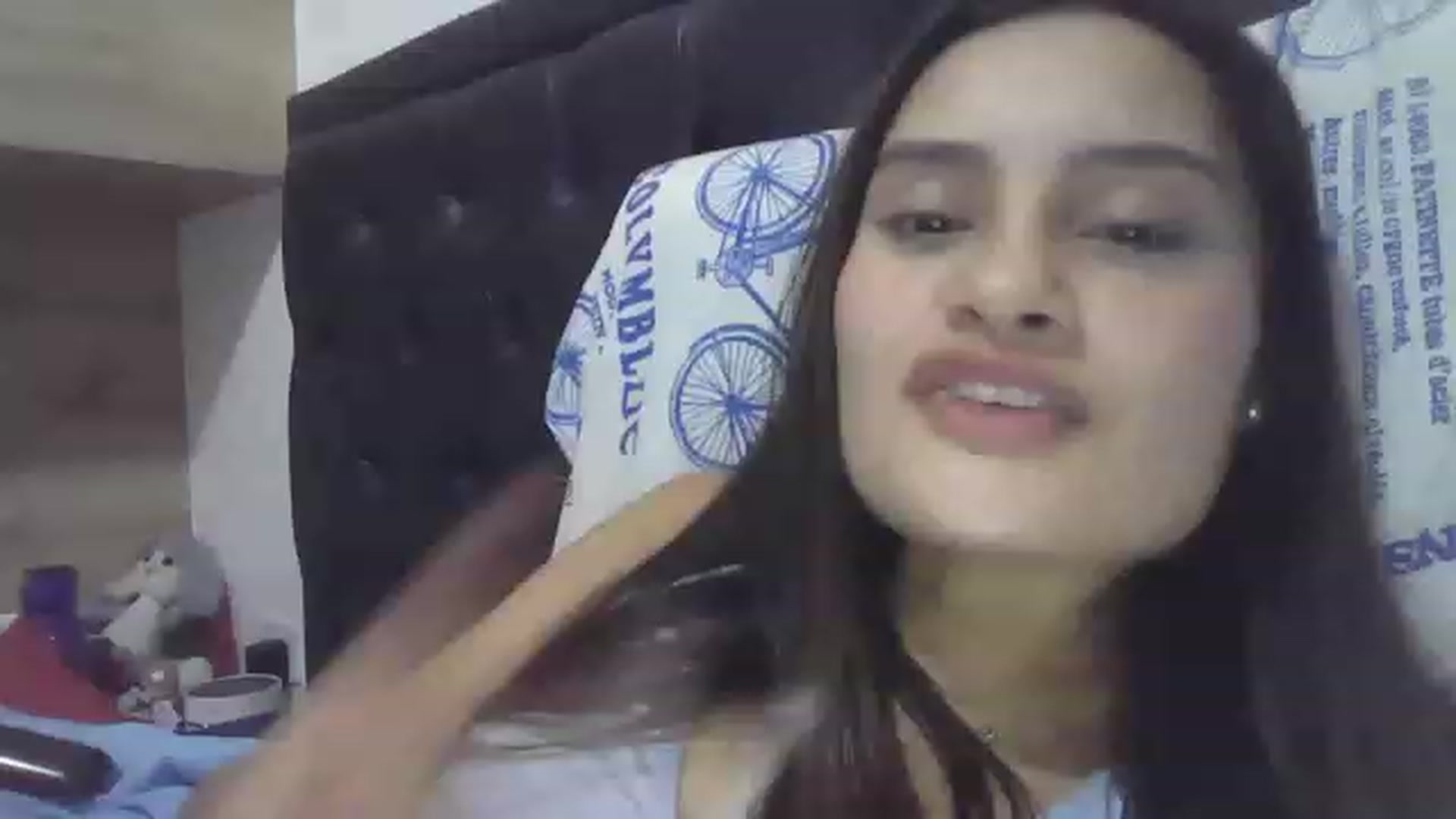 Gallery image thumbnail from nicollemiler's myfreecams stream on, 06/15/2023, 06:33 image 18 of 20