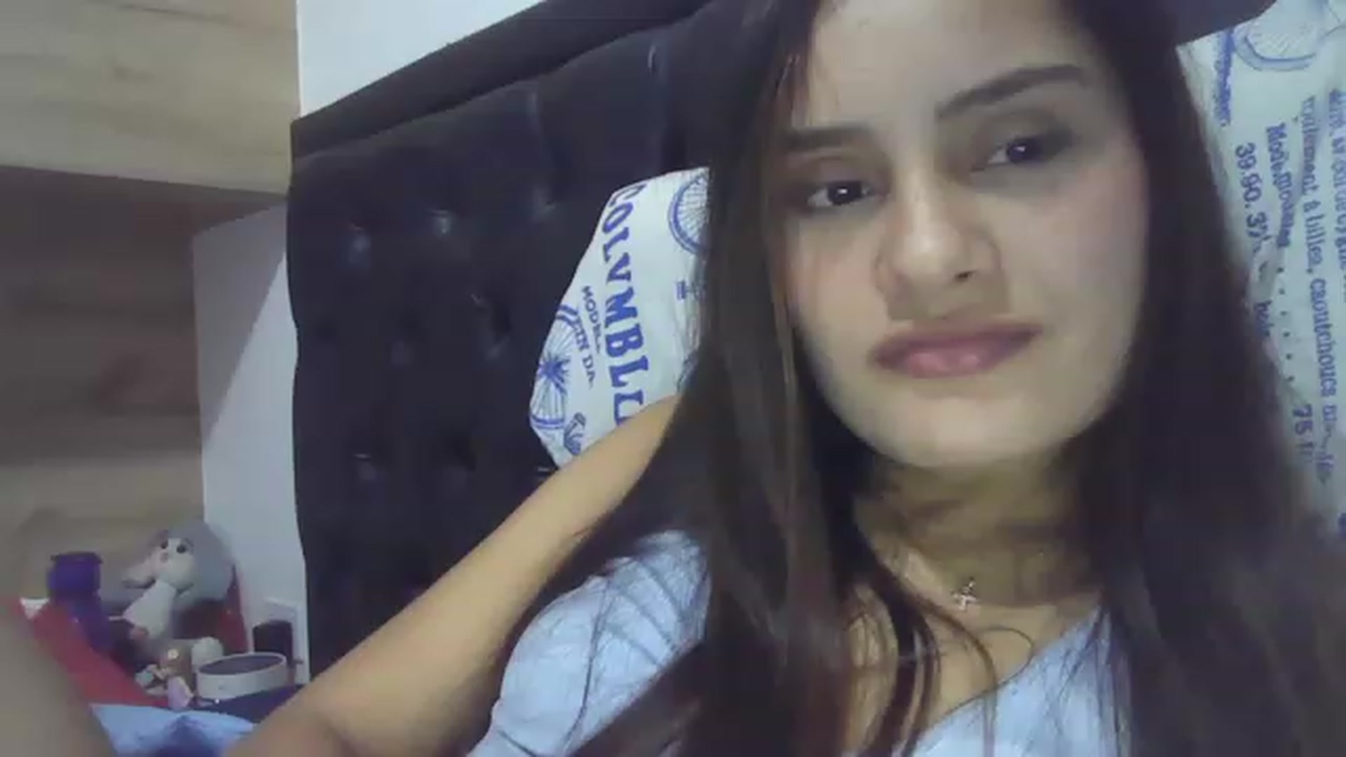 Gallery image thumbnail from nicollemiler's myfreecams stream on, 06/15/2023, 06:33 image 5 of 20