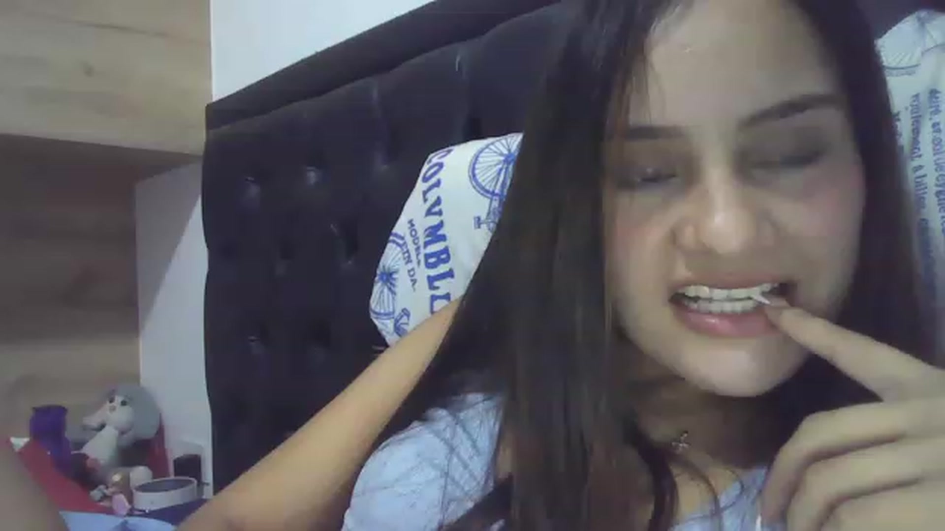 Gallery image thumbnail from nicollemiler's myfreecams stream on, 06/15/2023, 06:33 image 4 of 20