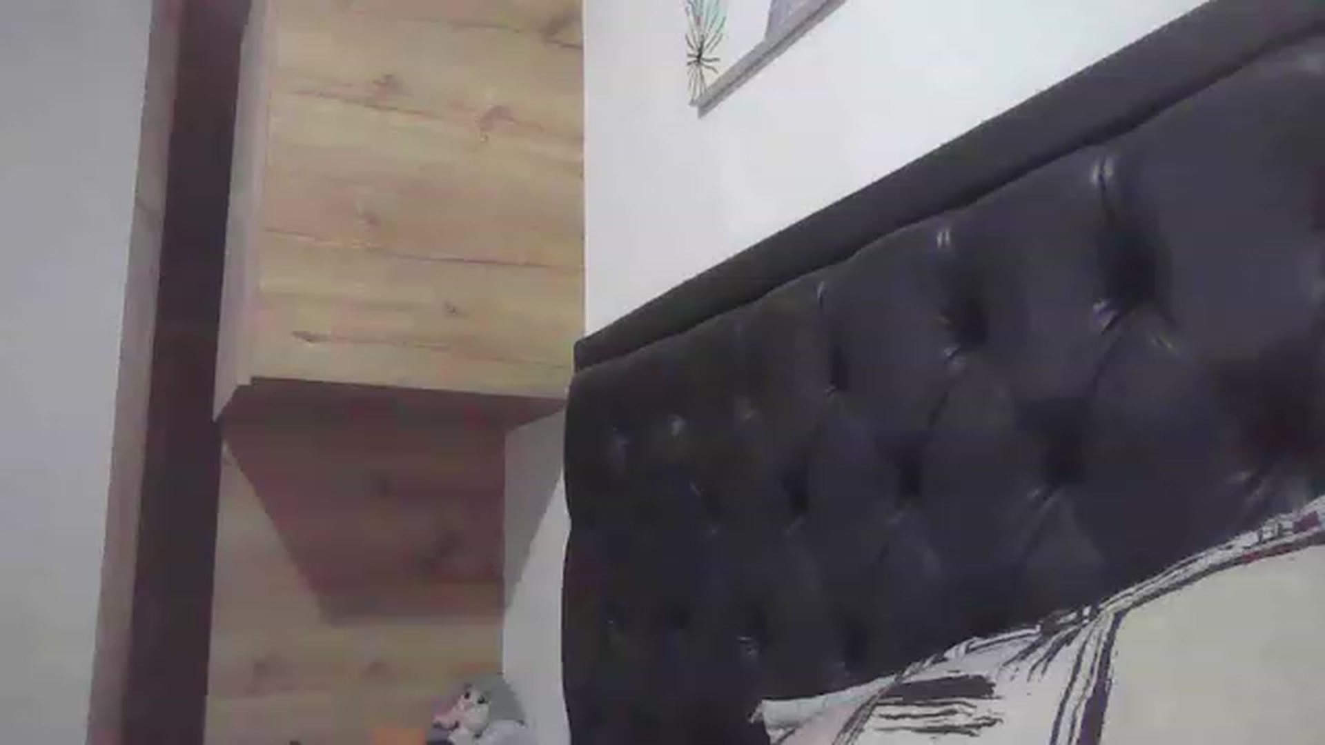 Gallery image thumbnail from nicollemiler's myfreecams stream on, 06/23/2023, 05:10 image 11 of 20
