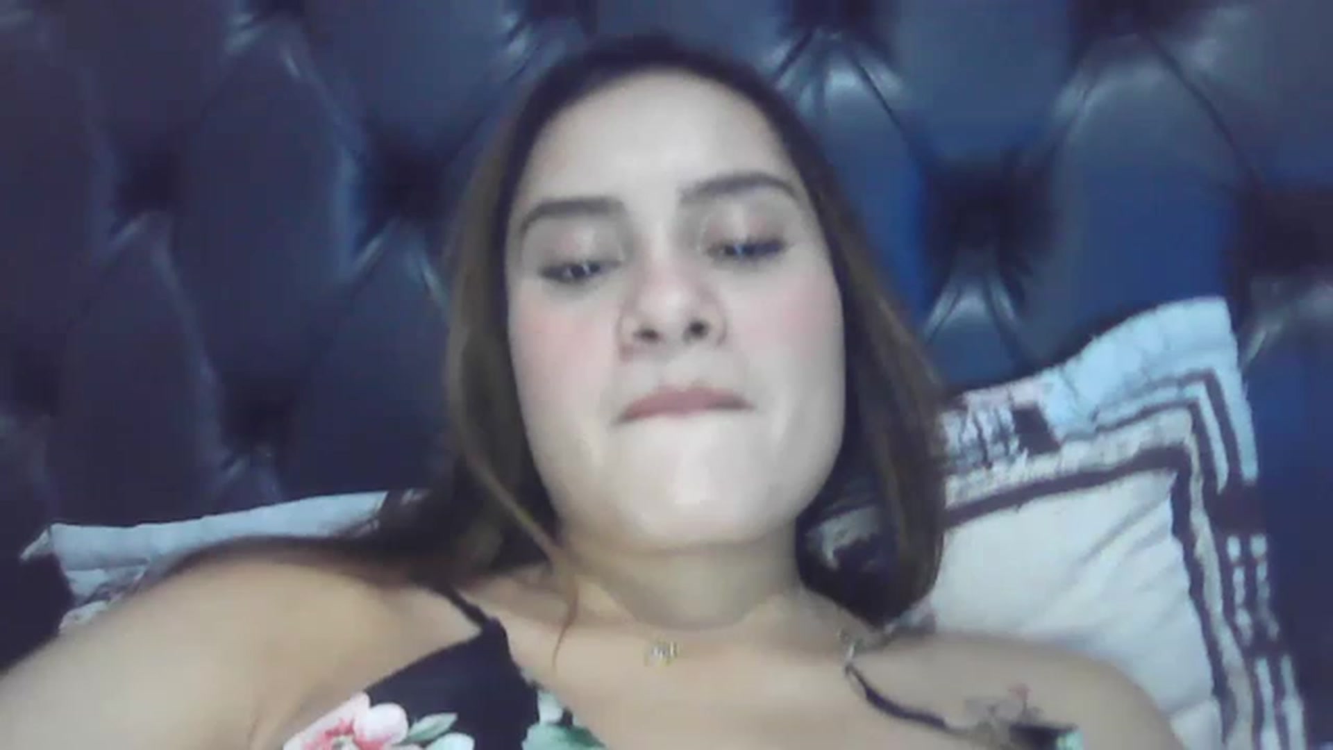 Gallery image thumbnail from nicollemiler's myfreecams stream on, 06/23/2023, 05:10 image 3 of 20