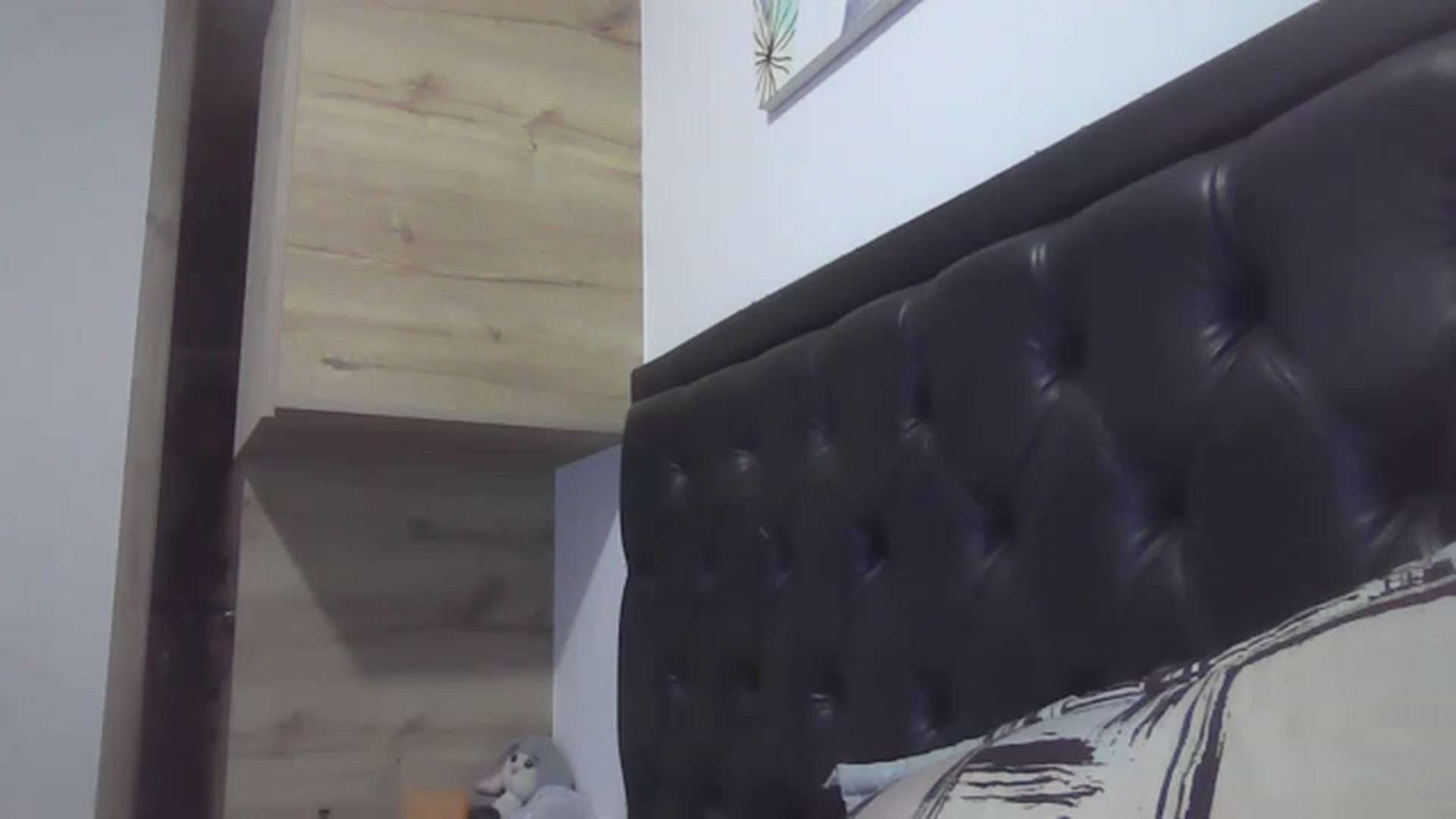 Gallery image thumbnail from nicollemiler's myfreecams stream on, 06/23/2023, 05:10 image 8 of 20