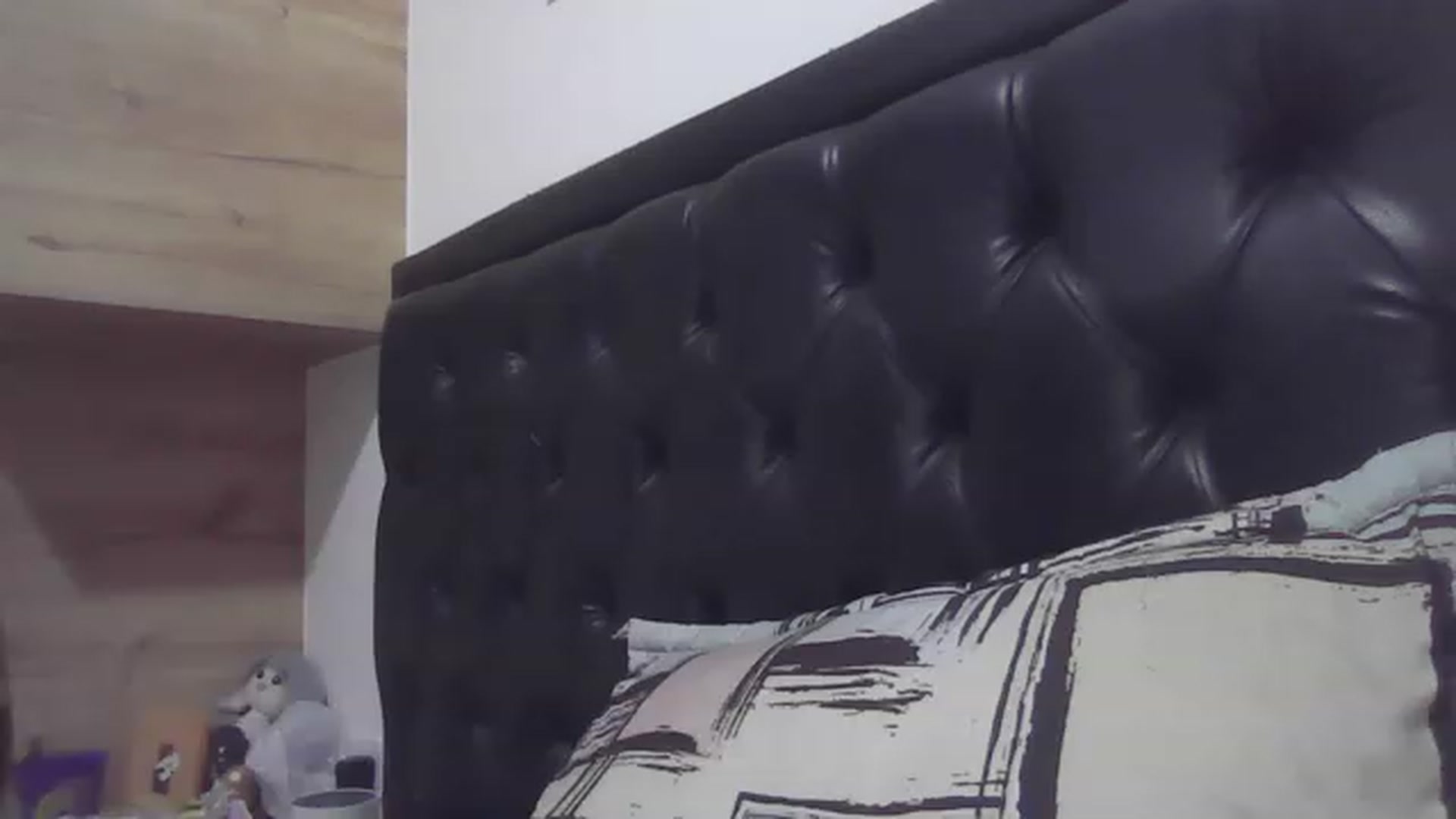 Gallery image thumbnail from nicollemiler's myfreecams stream on, 06/23/2023, 05:10 image 12 of 20