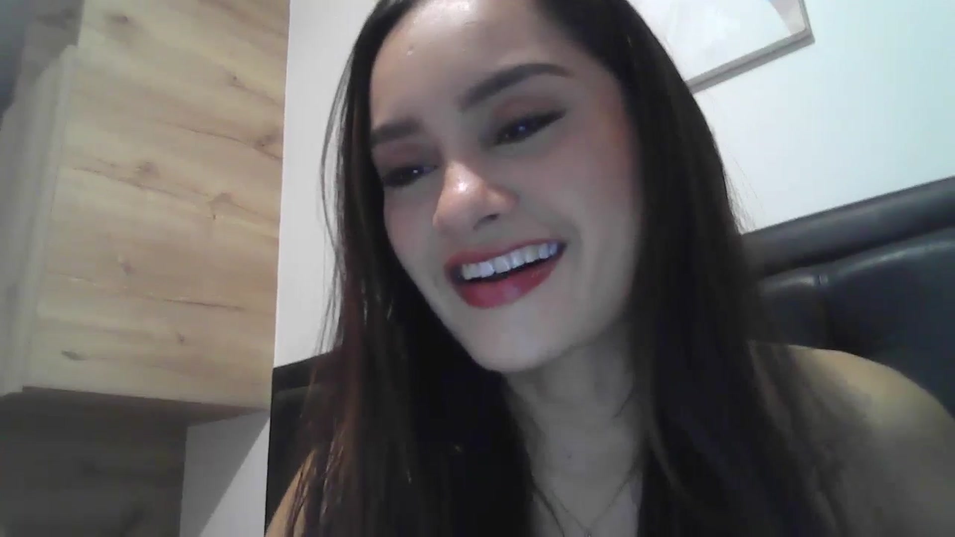 Gallery image thumbnail from nicollemiler's myfreecams stream on, 07/03/2023, 24:43 image 2 of 20