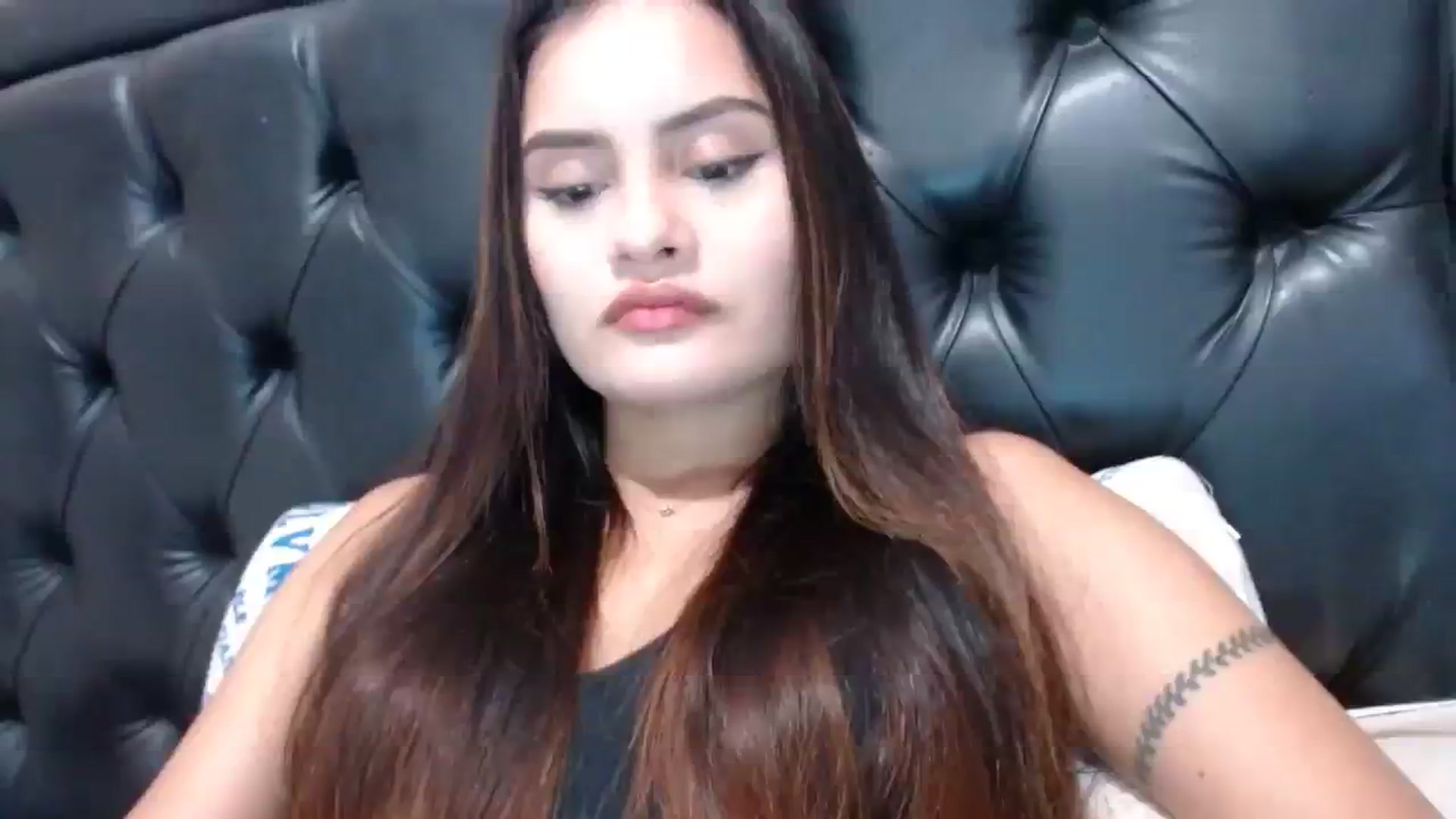 Gallery image thumbnail from nicollemiler's myfreecams stream on, 08/08/2023, 08:57 image 19 of 20