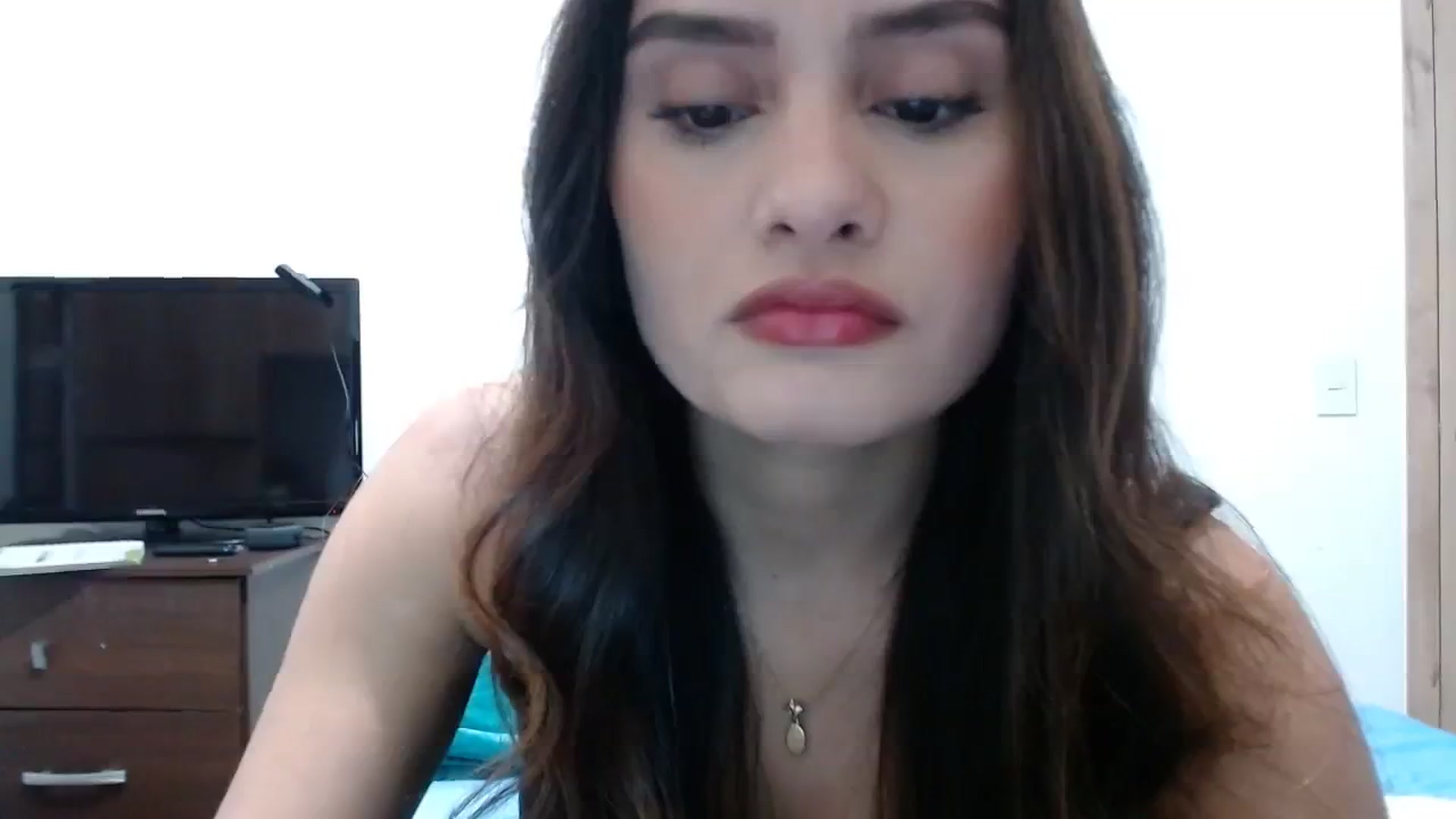 Gallery image thumbnail from nicollemiler's myfreecams stream on, 09/17/2023, 24:31 image 10 of 20