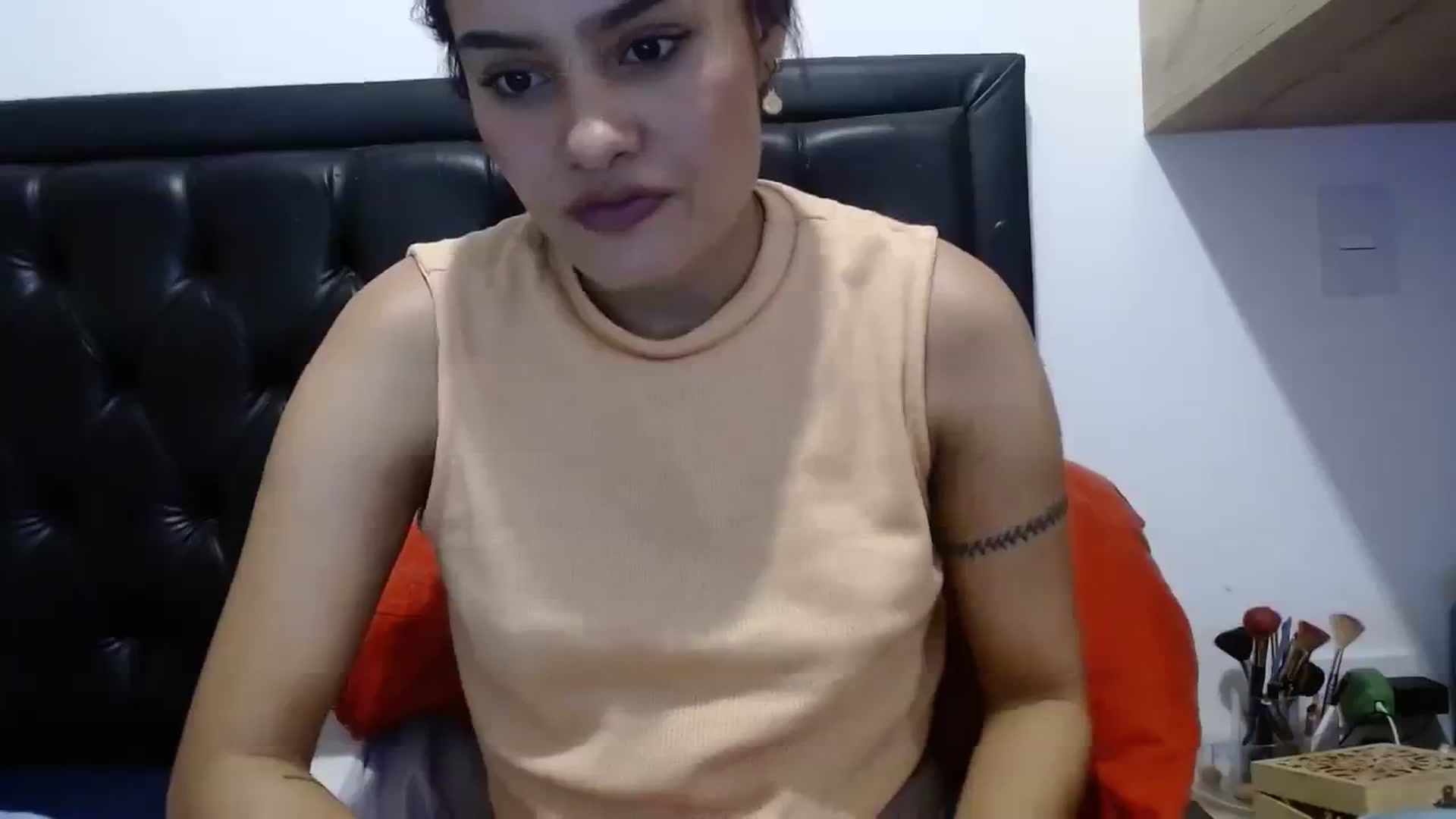 Gallery image thumbnail from nicollemiler's myfreecams stream on, 09/19/2023, 07:39 image 10 of 20