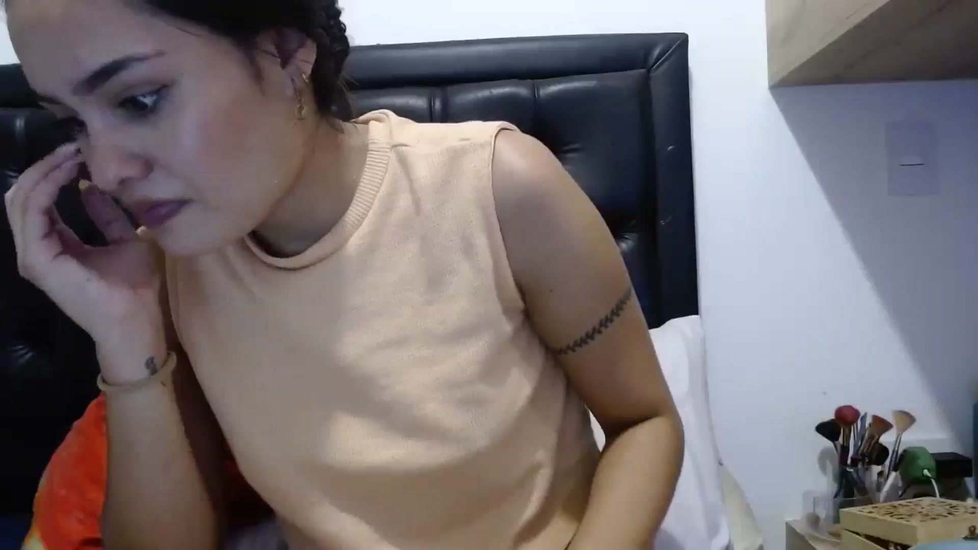 Gallery image thumbnail from nicollemiler's myfreecams stream on, 09/19/2023, 07:39 image 4 of 20