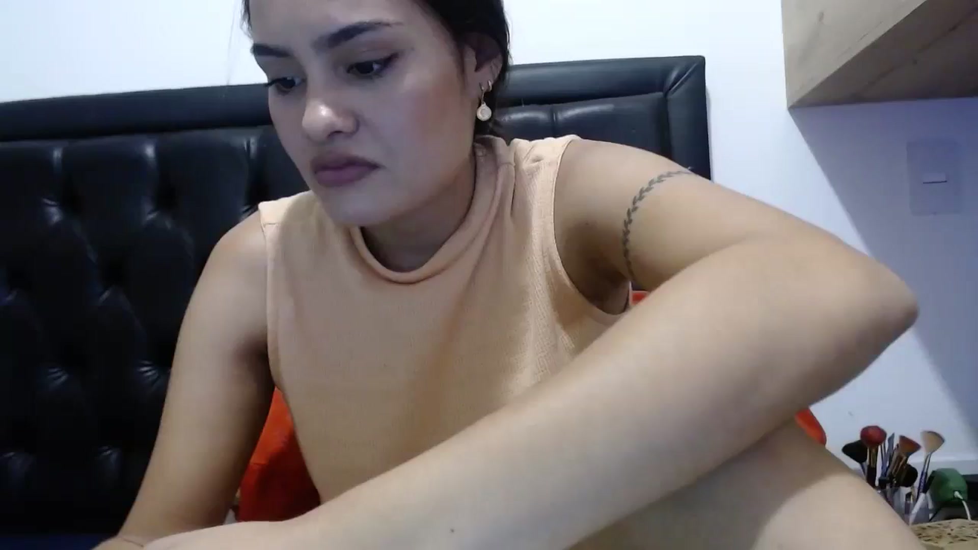 Gallery image thumbnail from nicollemiler's myfreecams stream on, 09/19/2023, 07:39 image 18 of 20