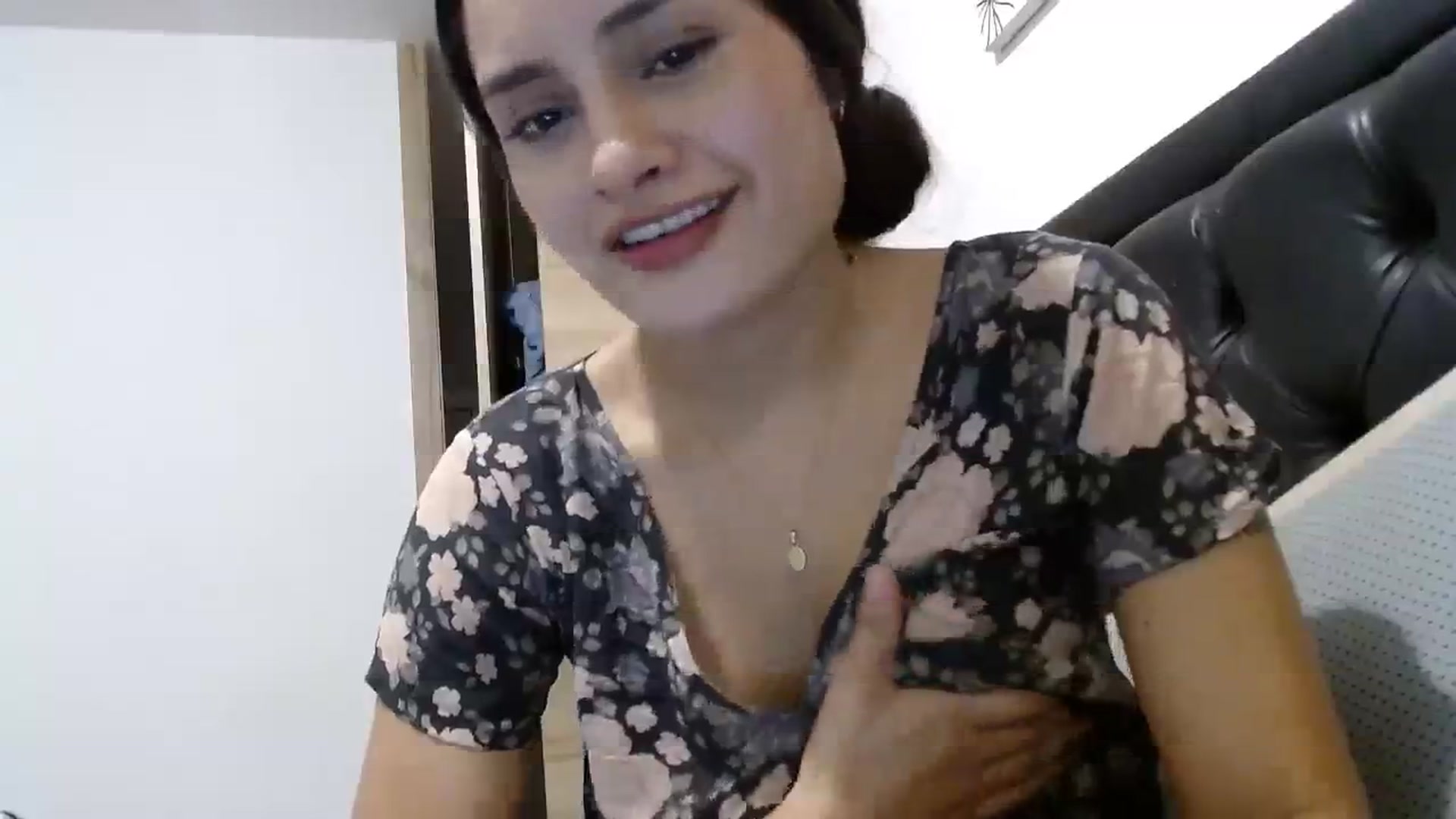 Gallery image thumbnail from nicollemiler's myfreecams stream on, 09/23/2023, 23:15 image 16 of 20