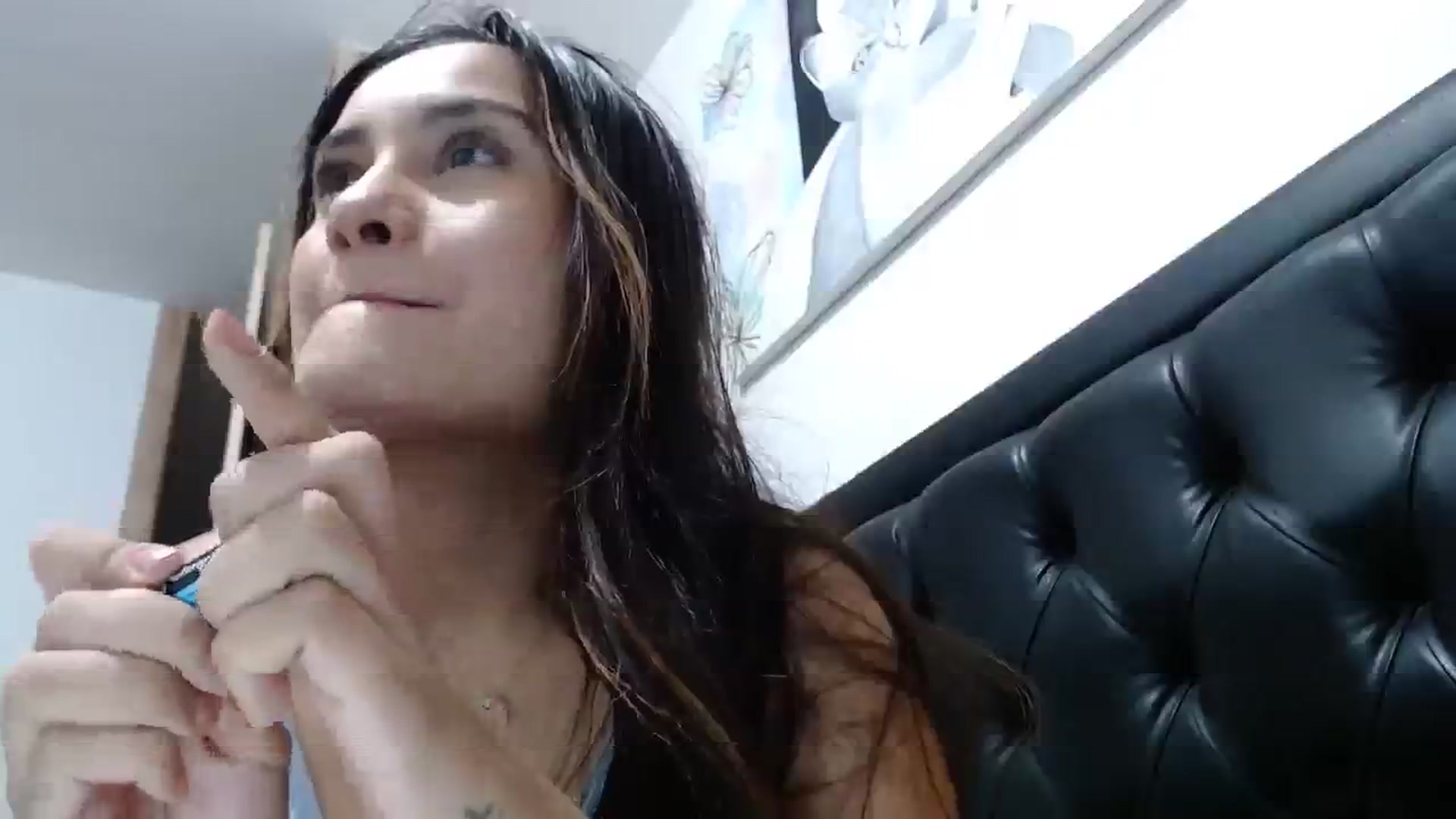 Gallery image thumbnail from nicollemiler's myfreecams stream on, 10/04/2023, 07:48 image 5 of 20