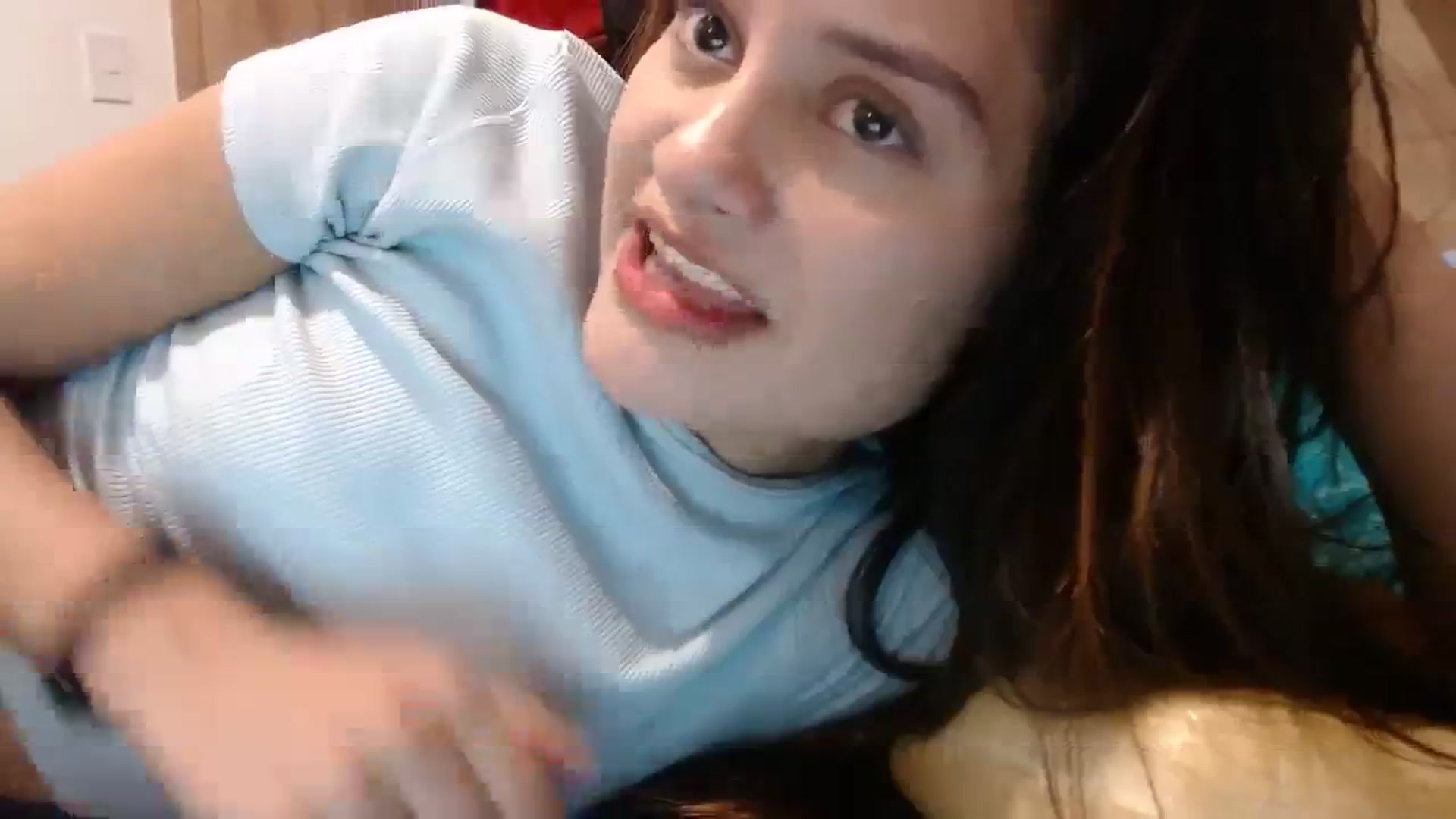 Gallery image thumbnail from nicollemiler's myfreecams stream on, 10/17/2023, 06:35 image 19 of 20