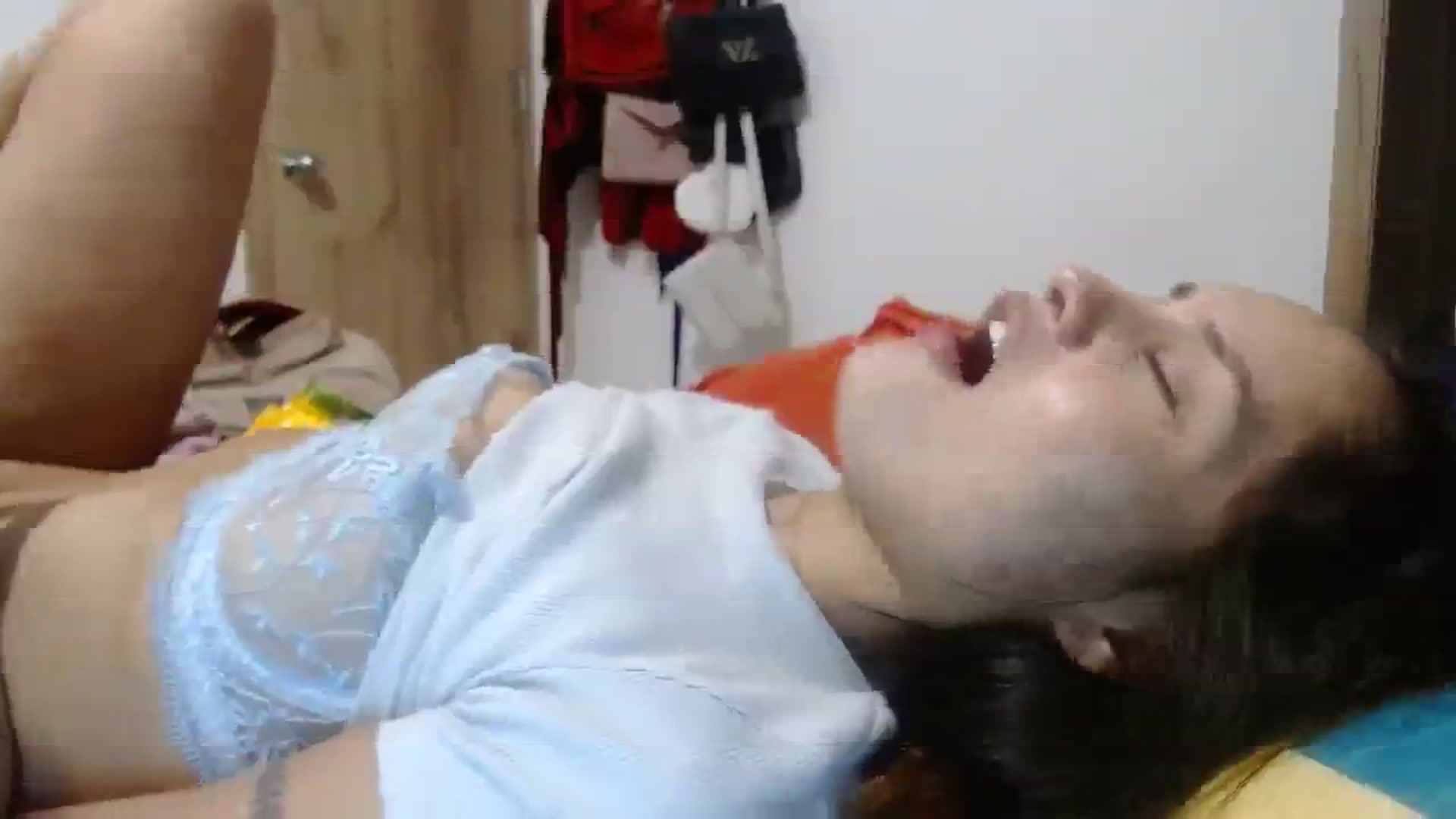 Gallery image thumbnail from nicollemiler's myfreecams stream on, 10/17/2023, 07:49 image 16 of 20