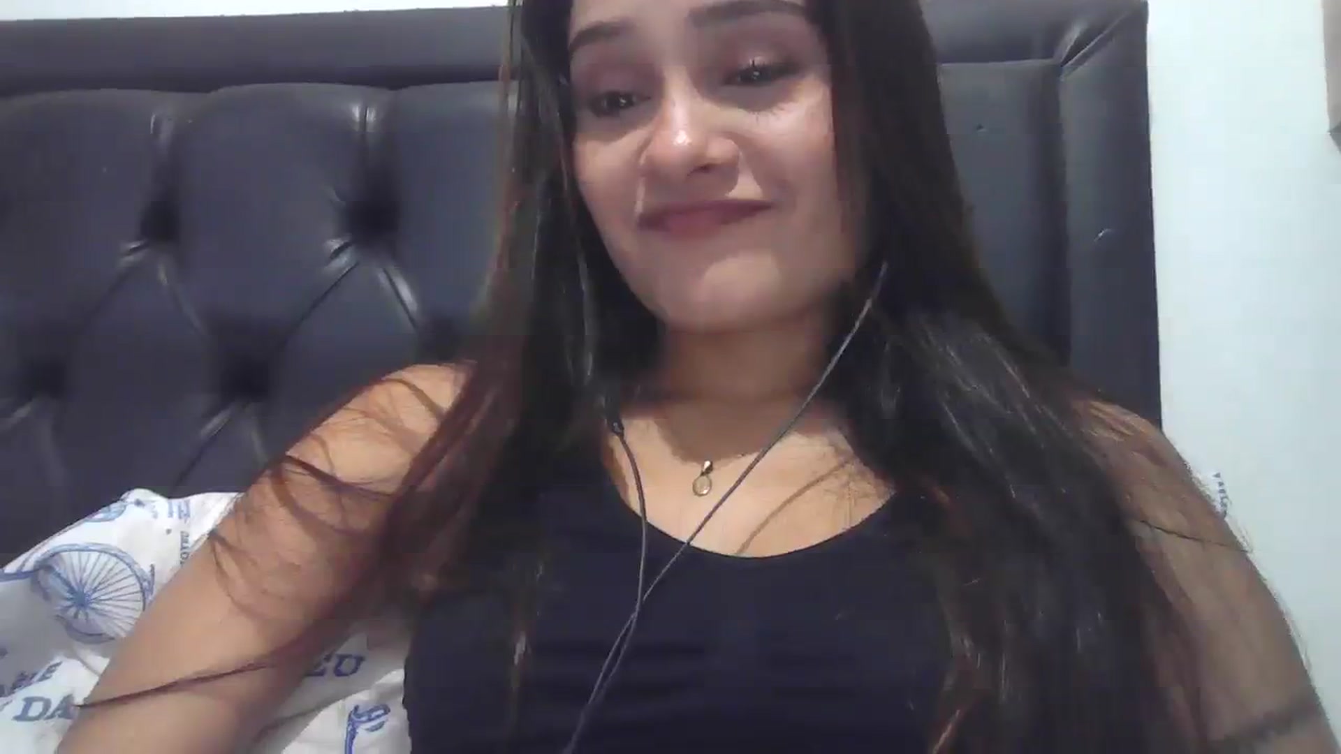 Gallery image thumbnail from nicollemiler's myfreecams stream on, 10/31/2023, 05:44 image 2 of 20