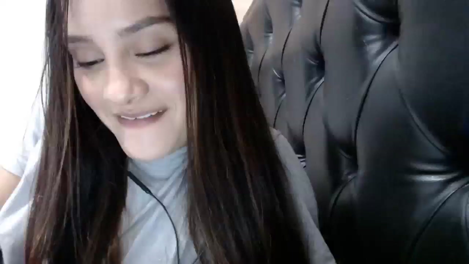 Gallery image thumbnail from nicollemiler's myfreecams stream on, 11/07/2023, 06:00 image 1 of 20