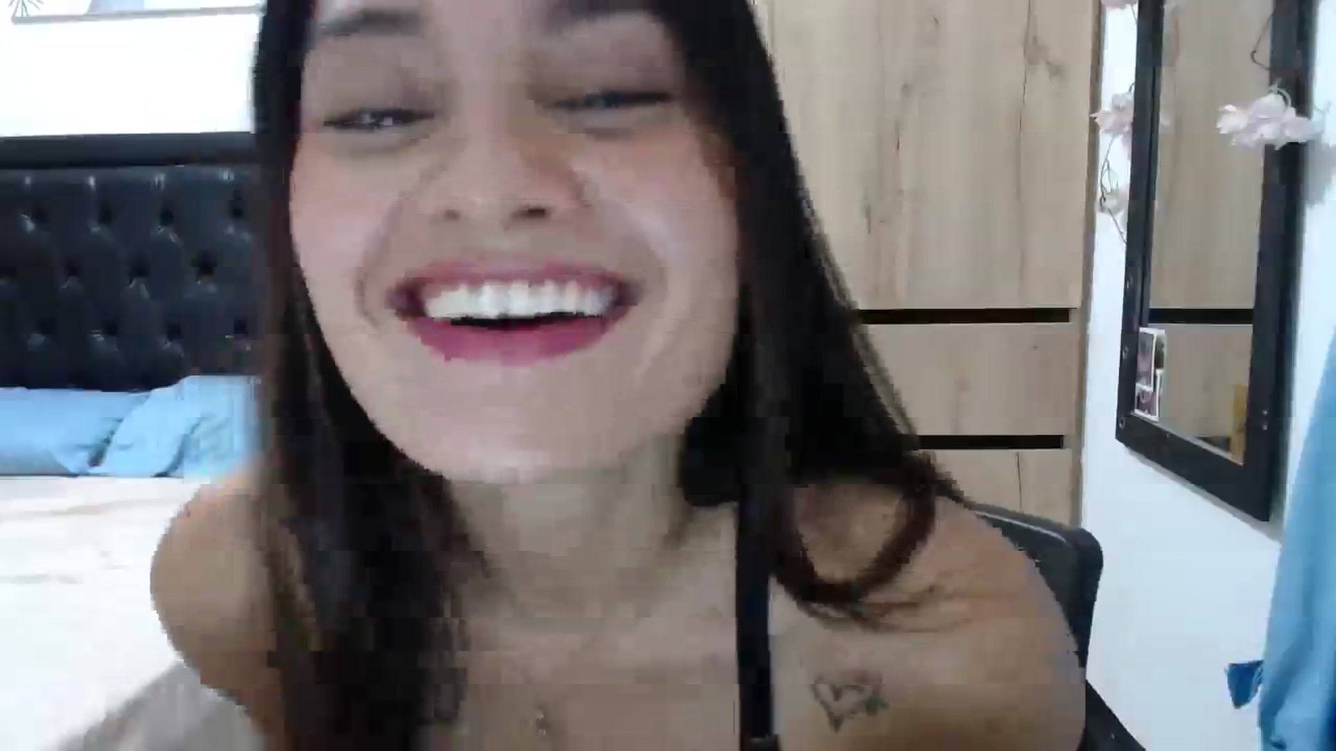 Gallery image thumbnail from nicollemiler's myfreecams stream on, 01/04/2024, 06:39 image 5 of 20