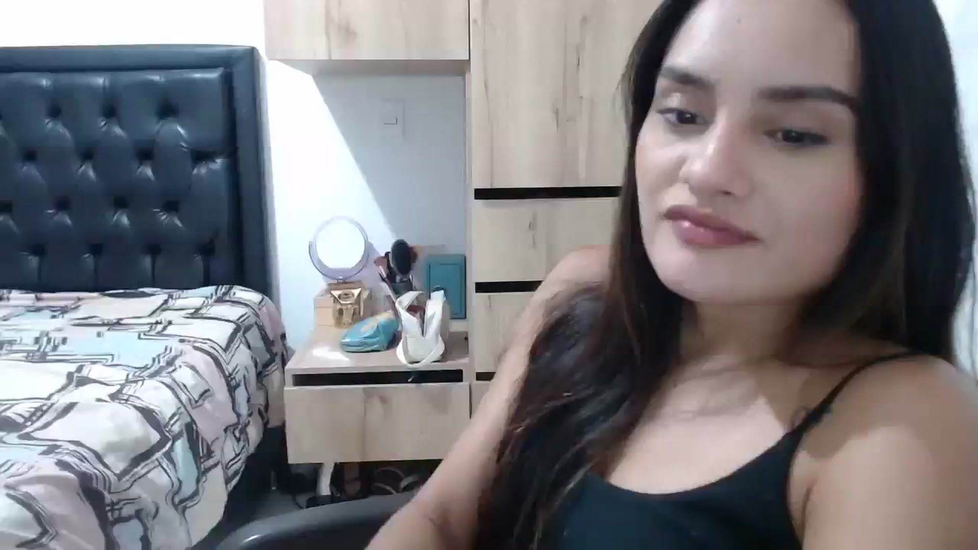 Gallery image thumbnail from nicollemiler's myfreecams stream on, 02/02/2024, 06:46 image 14 of 20