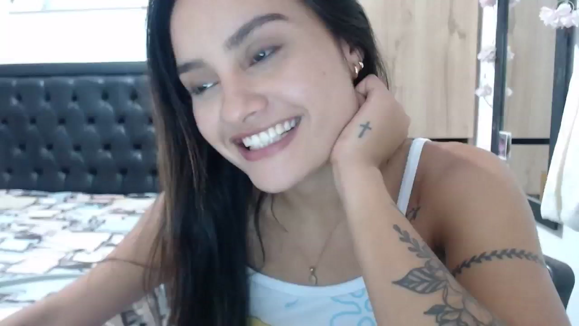 Gallery image thumbnail from nicollemiler's myfreecams stream on, 02/02/2024, 07:39 image 14 of 20