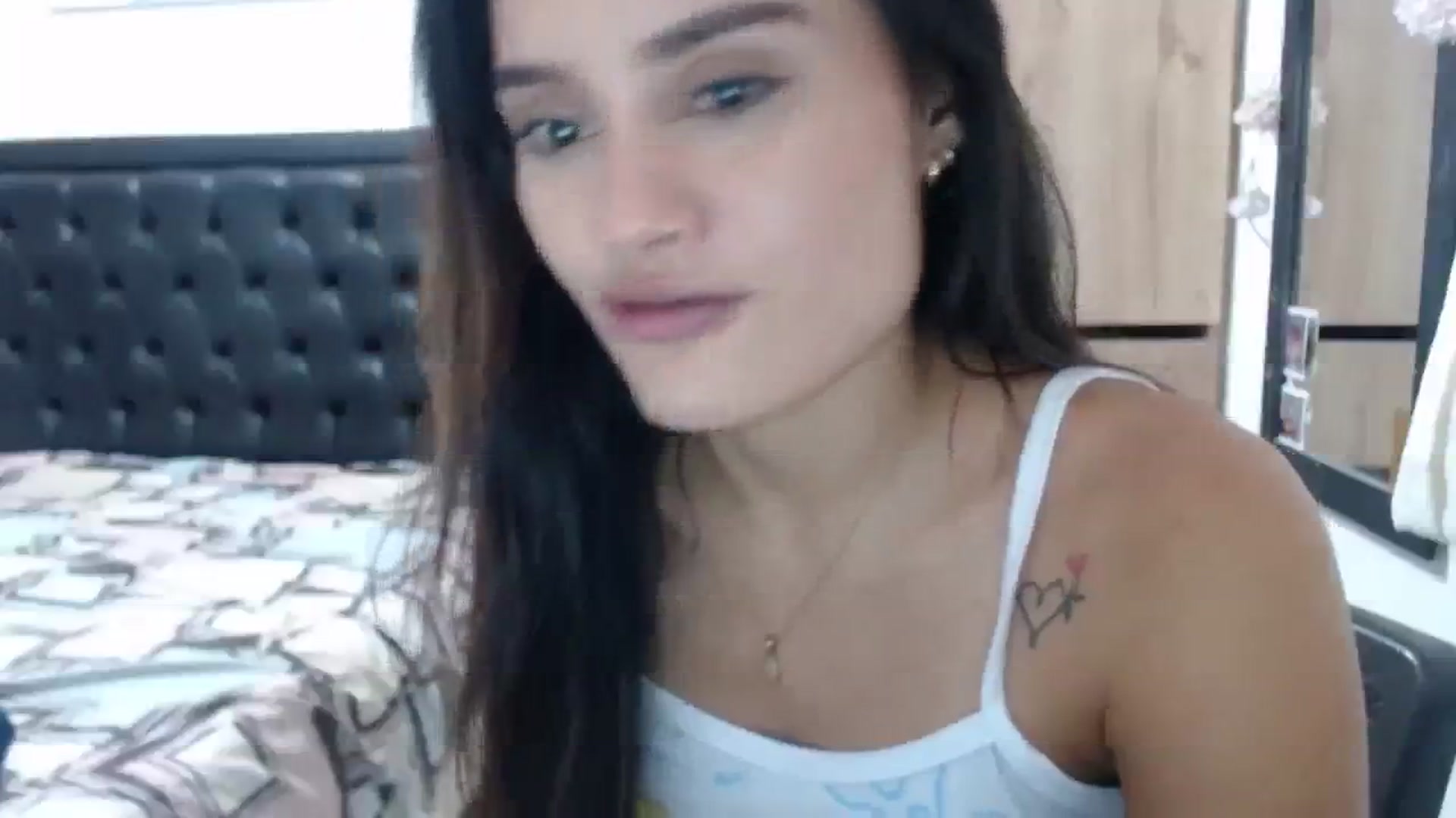 Gallery image thumbnail from nicollemiler's myfreecams stream on, 02/02/2024, 07:39 image 8 of 20